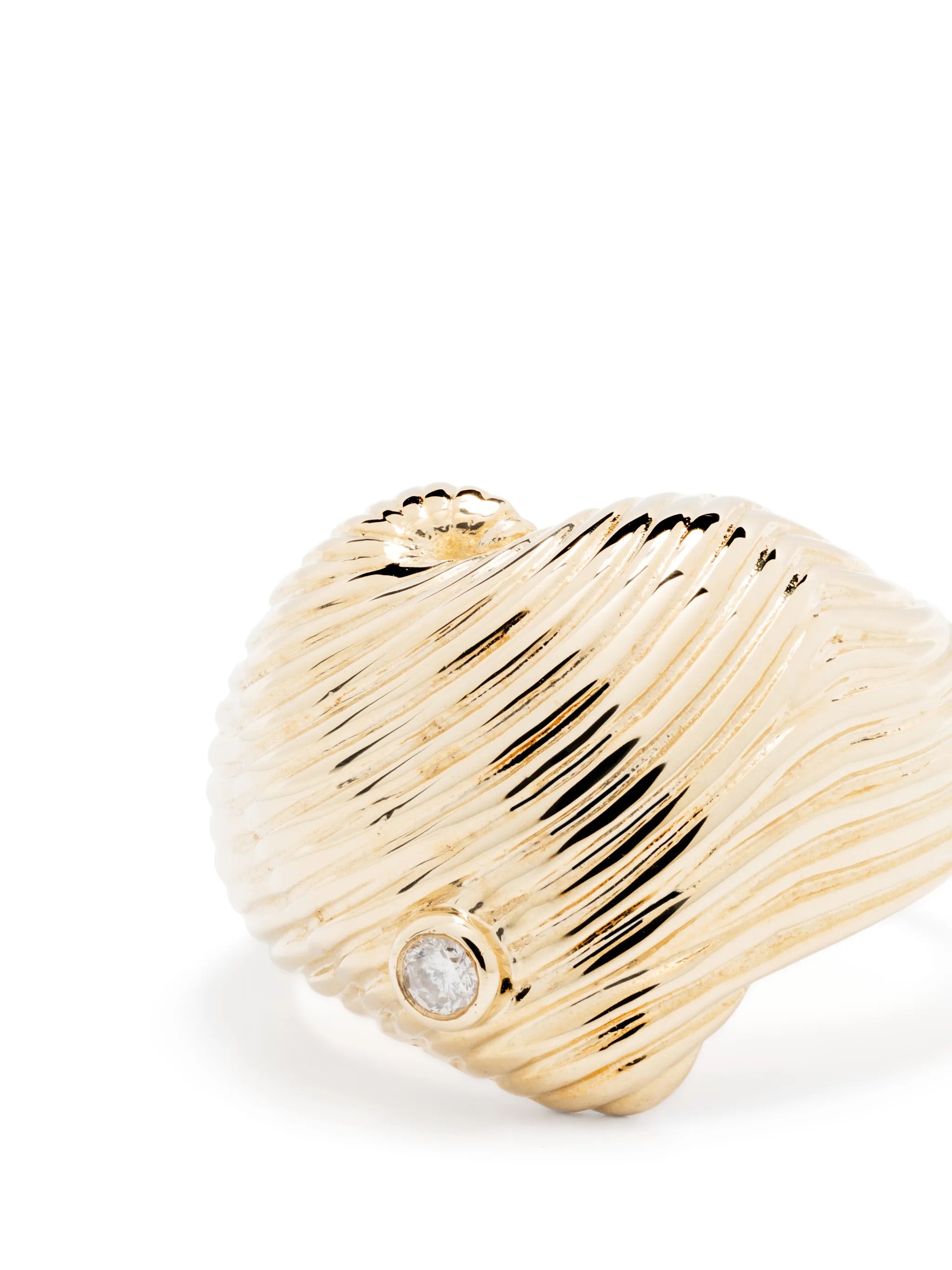 9kt yellow gold sculpted Heart signet ring