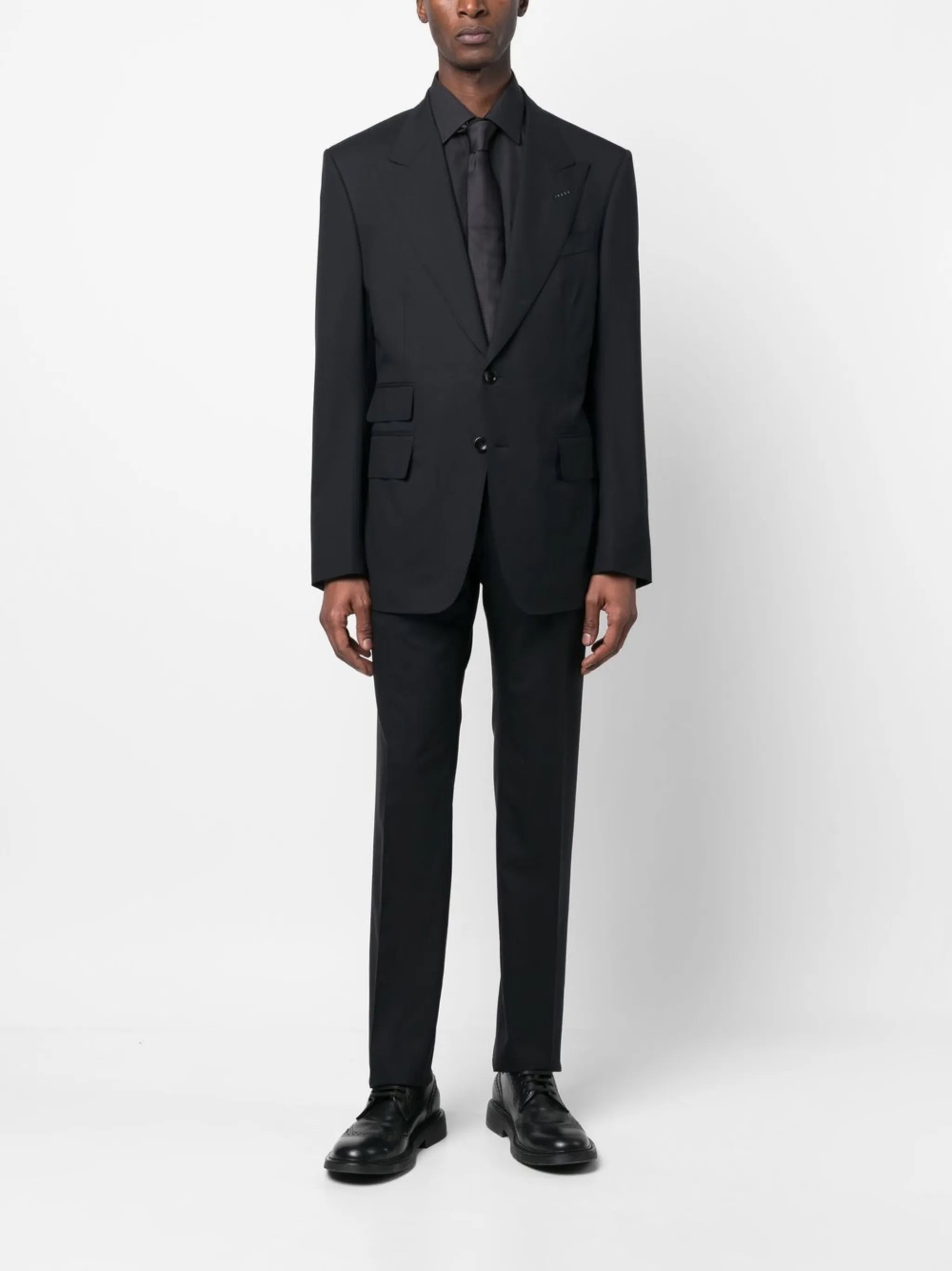 long-sleeved cotton shirt