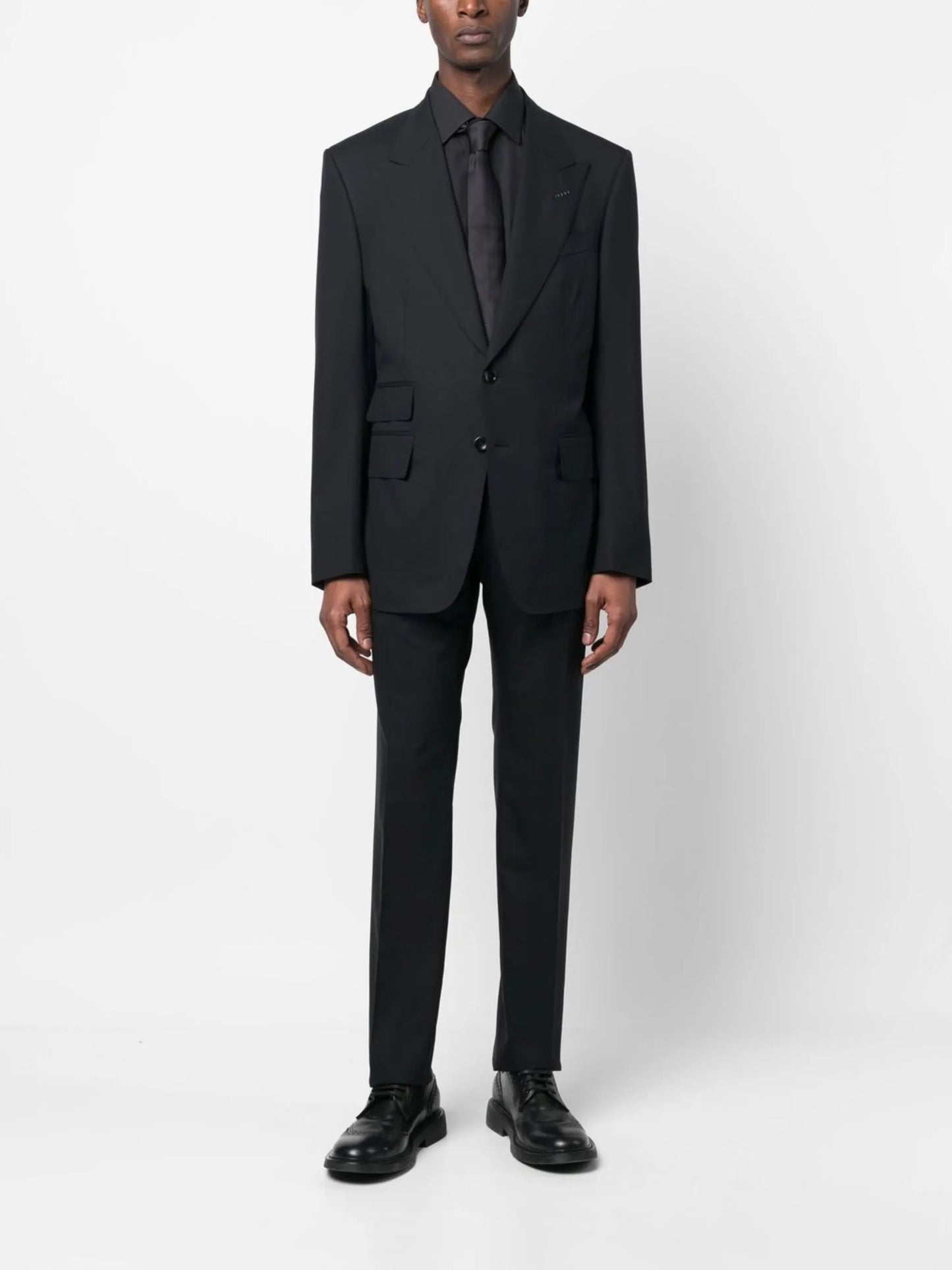 long-sleeved cotton shirt