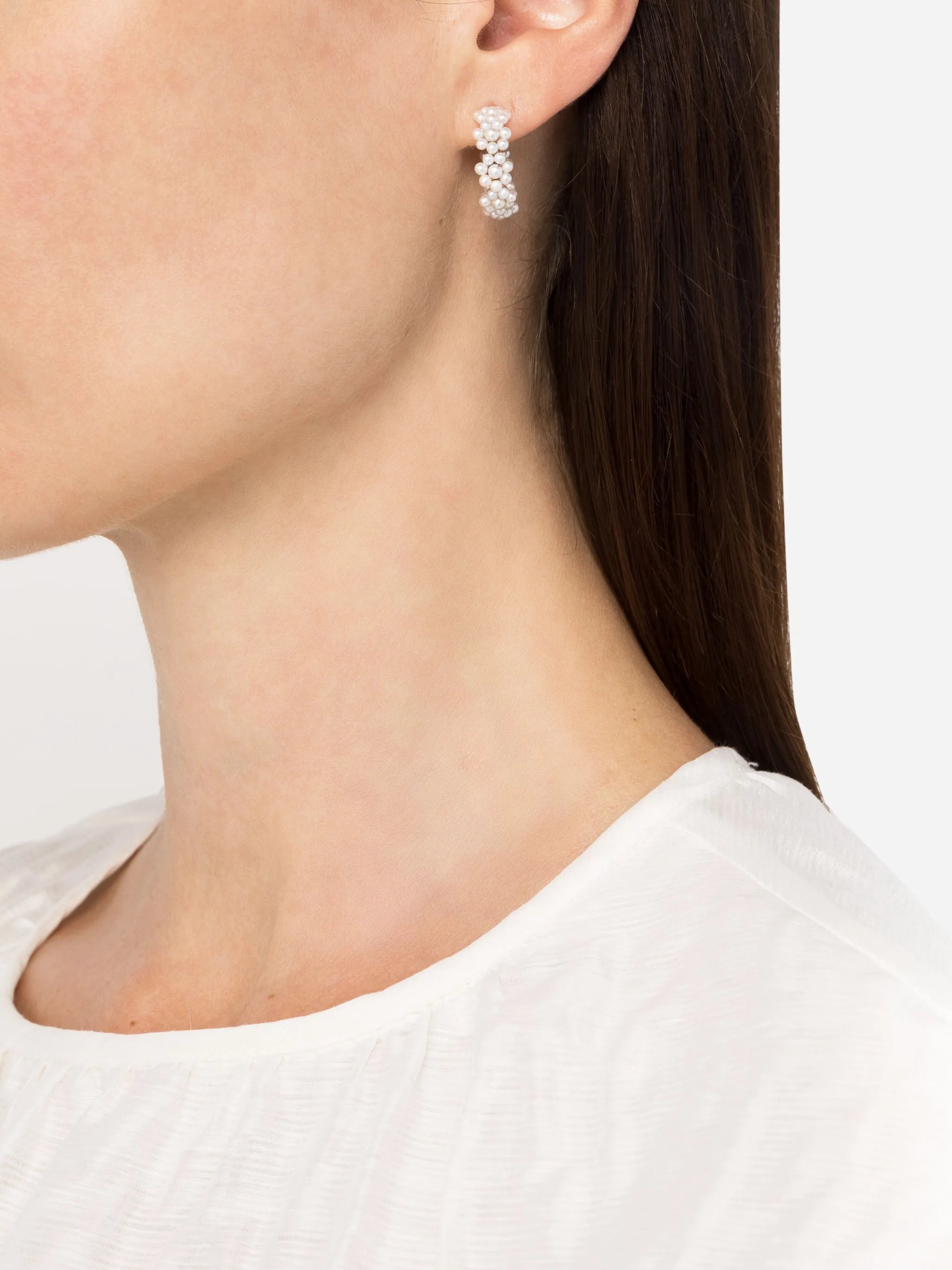 14kt yellow gold Boucle Parc pearl hoop earring