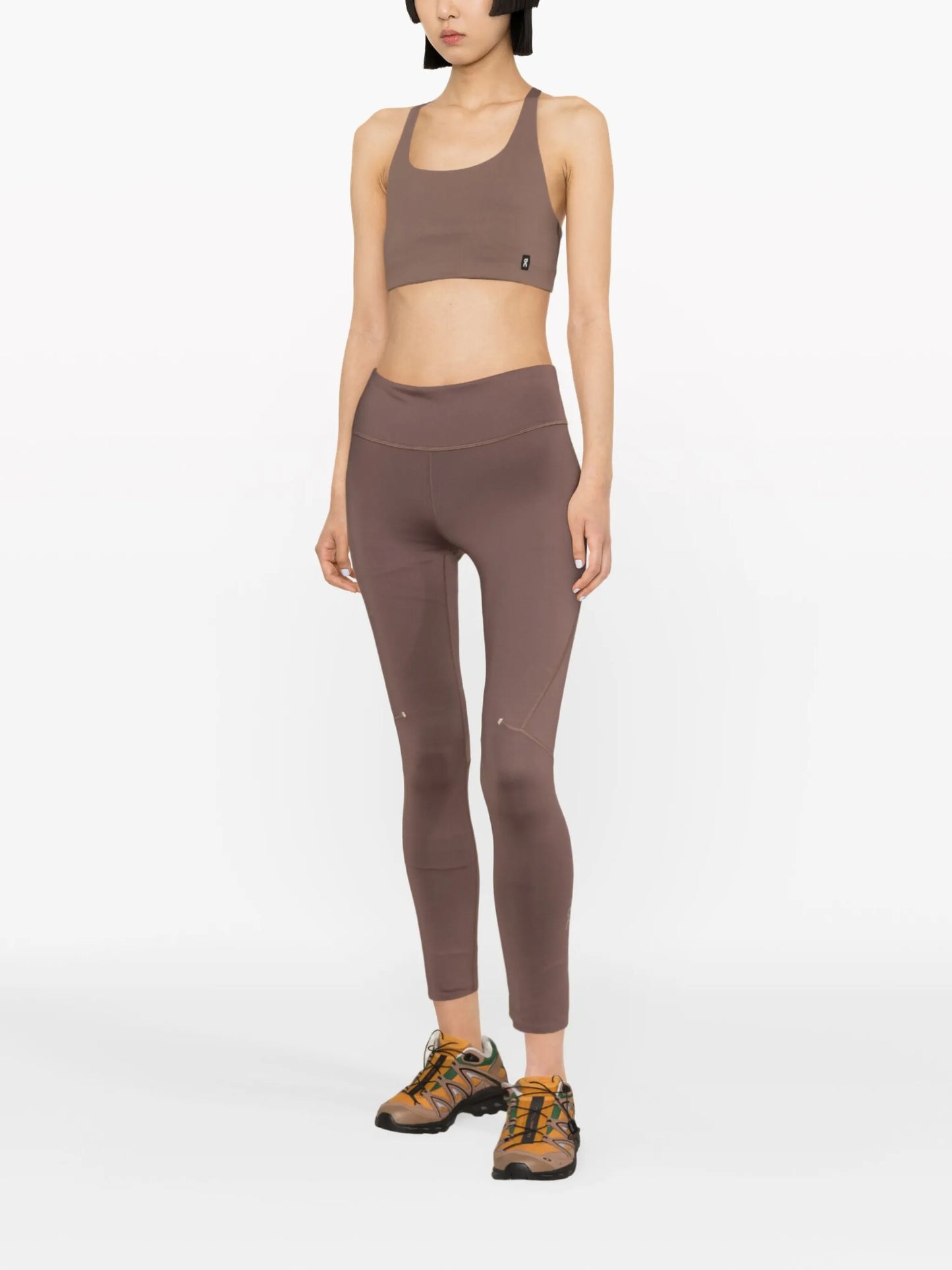 sleeveless criss-cross sports bra