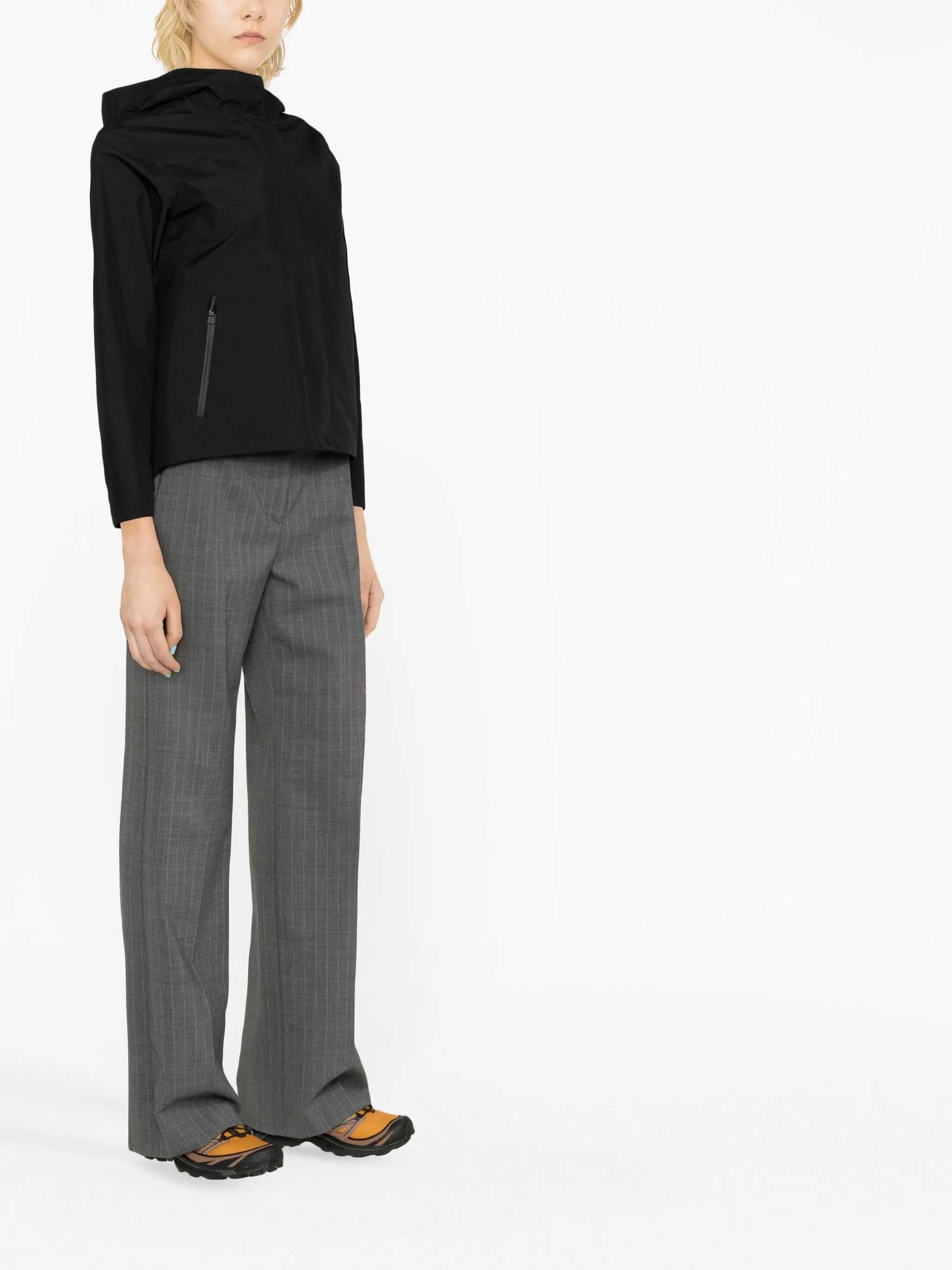zip-fastening hooded jacket