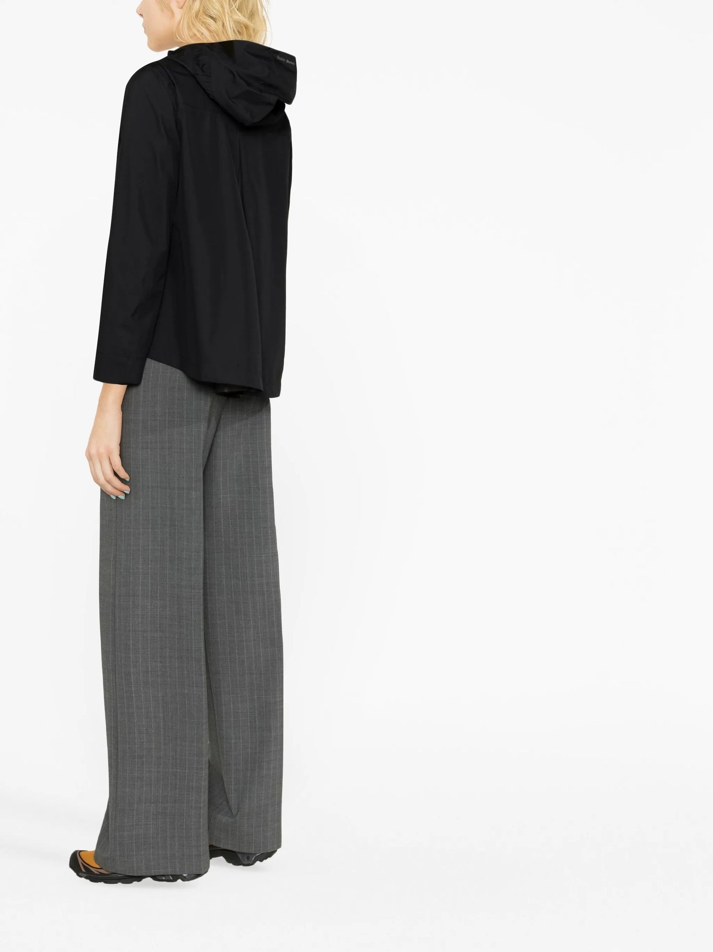 zip-fastening hooded jacket