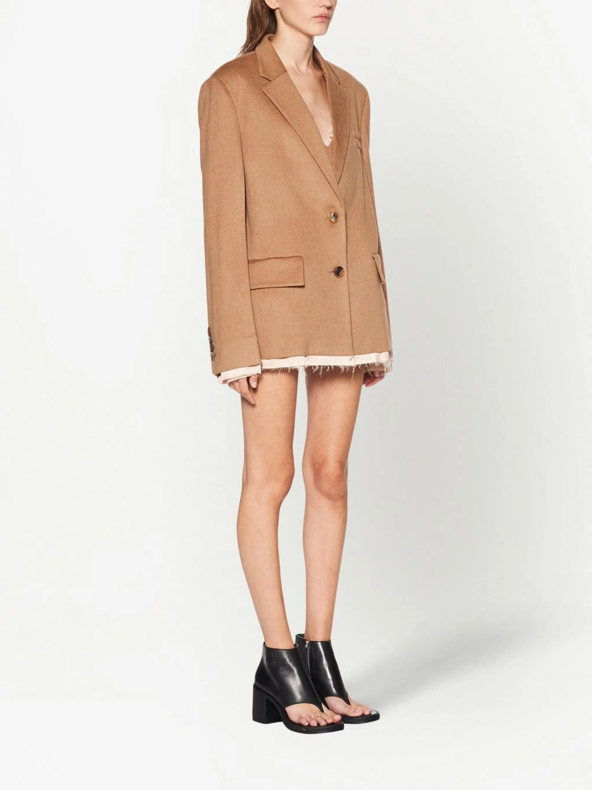 single-breasted frayed blazer