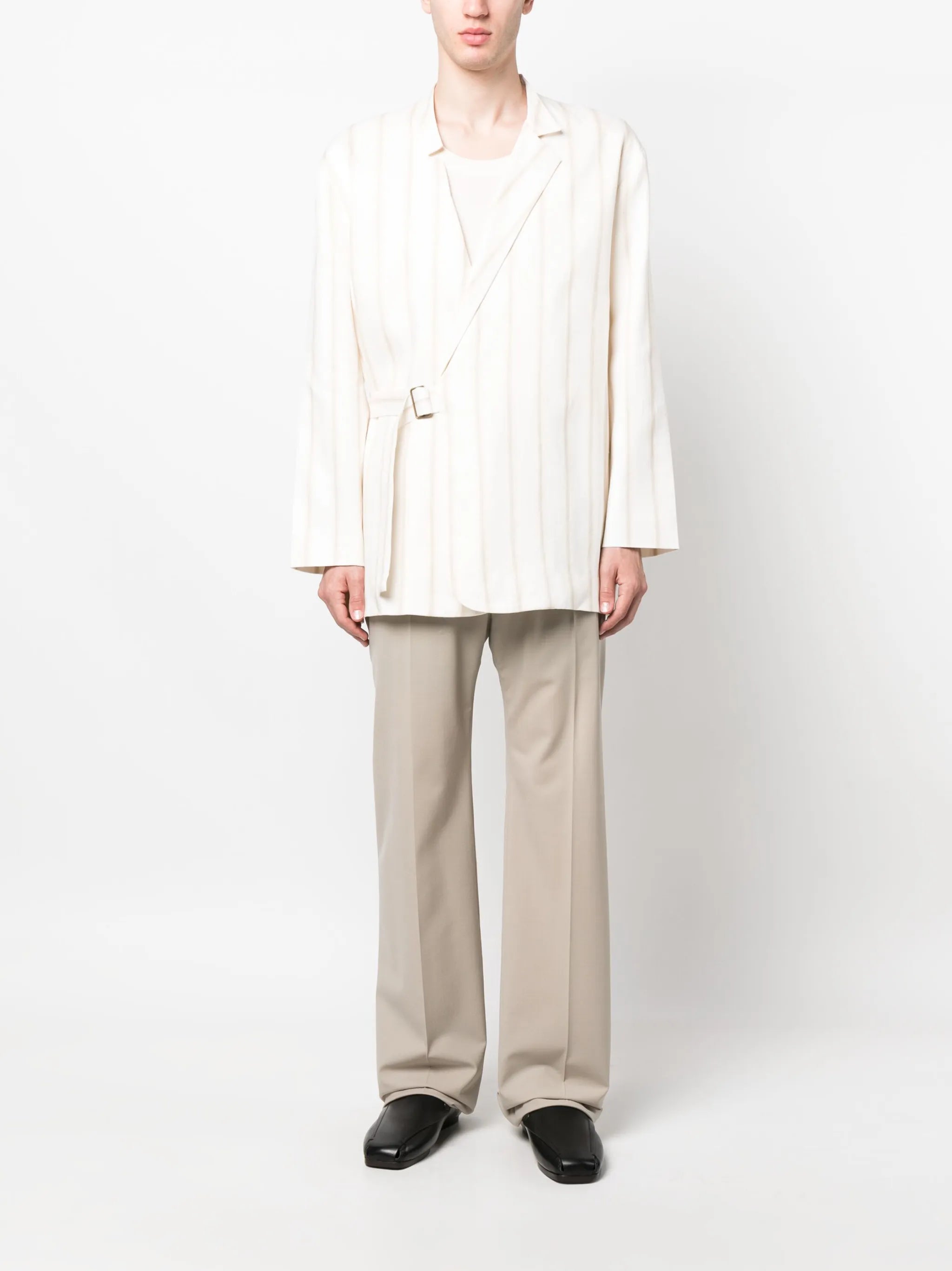 check-print buckle-fastening blazer