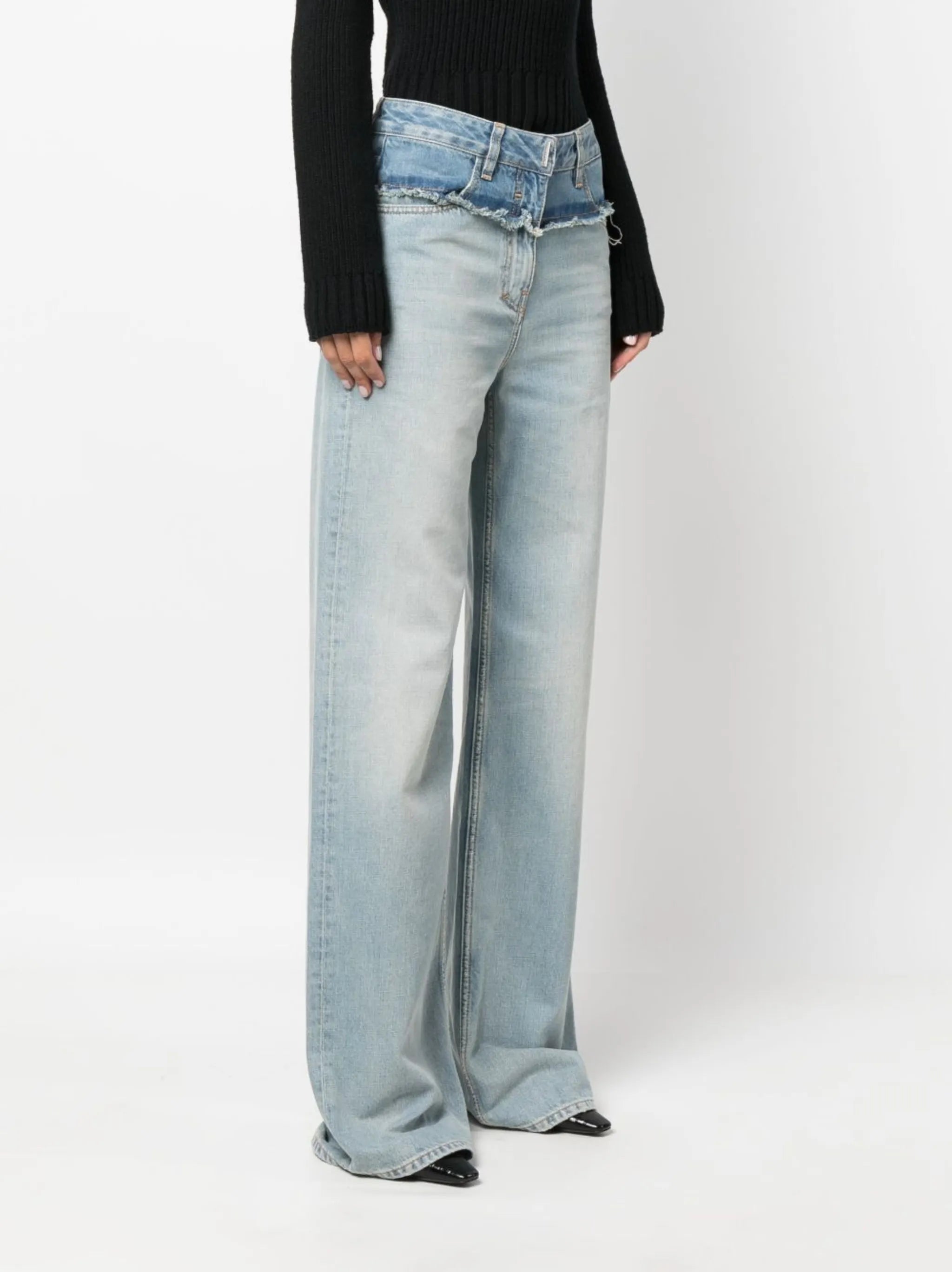 low-rise straight-leg jeans