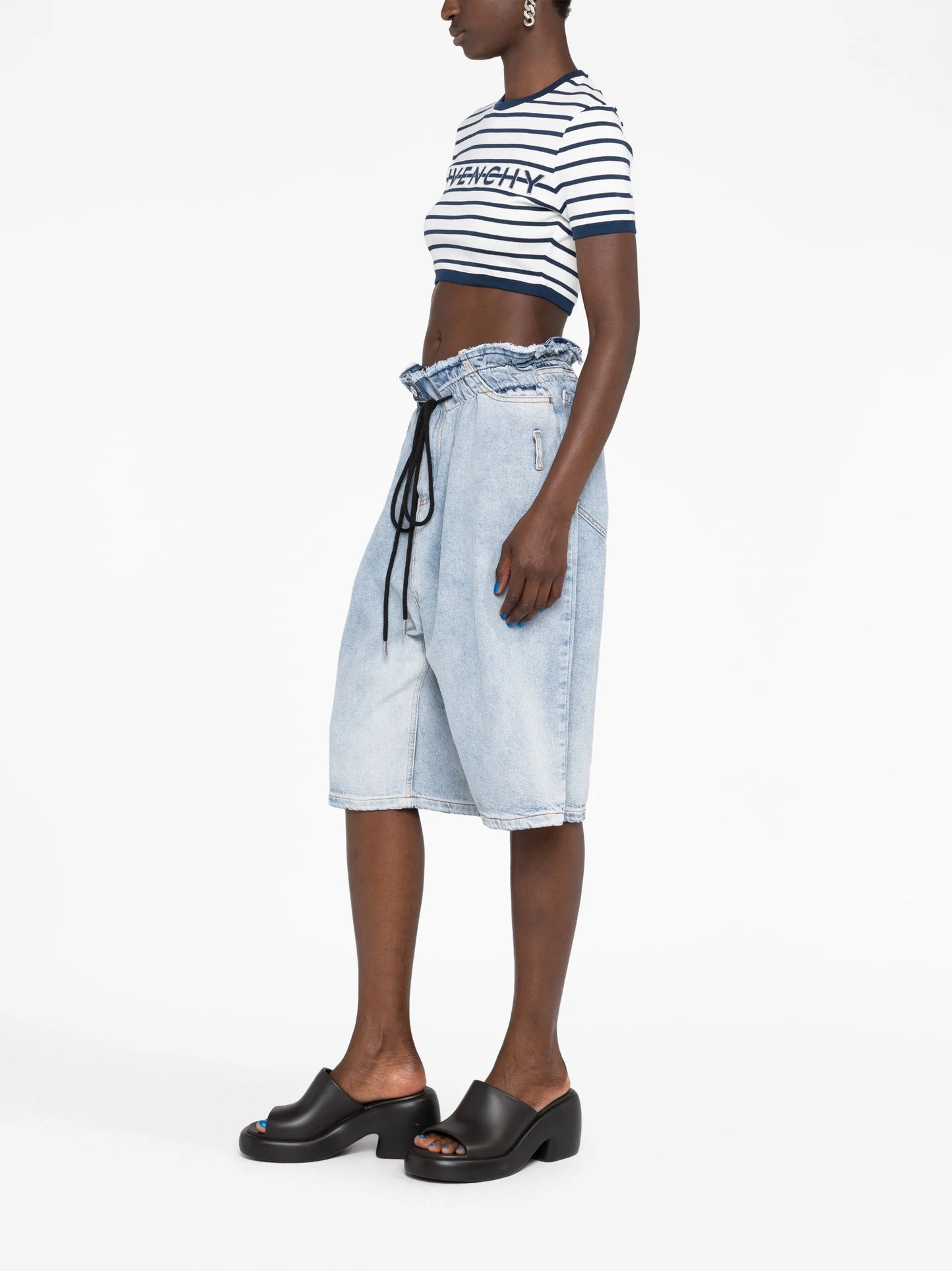 logo-embroidered knitted cropped top