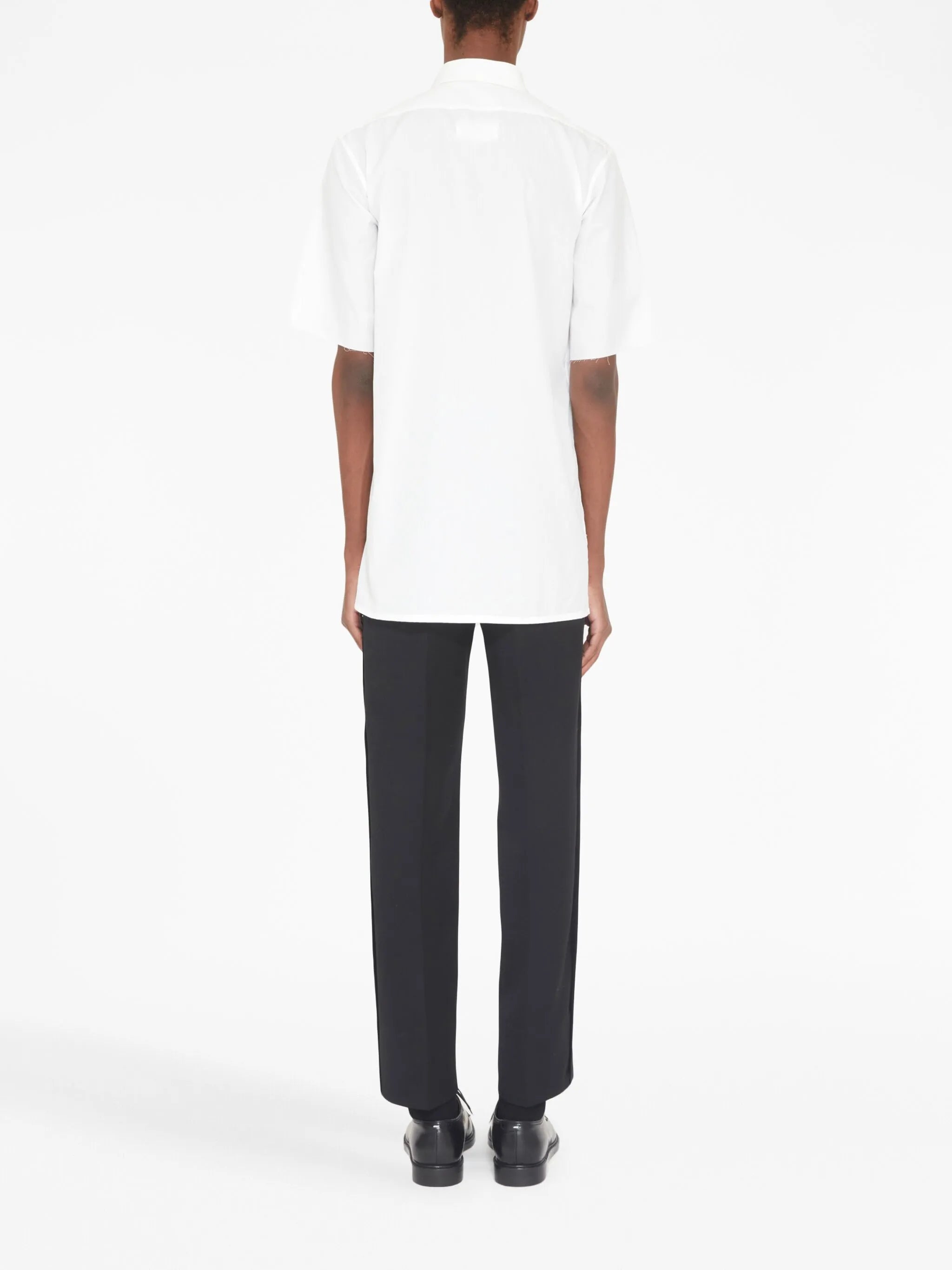 four-stitch short-sleeve shirt