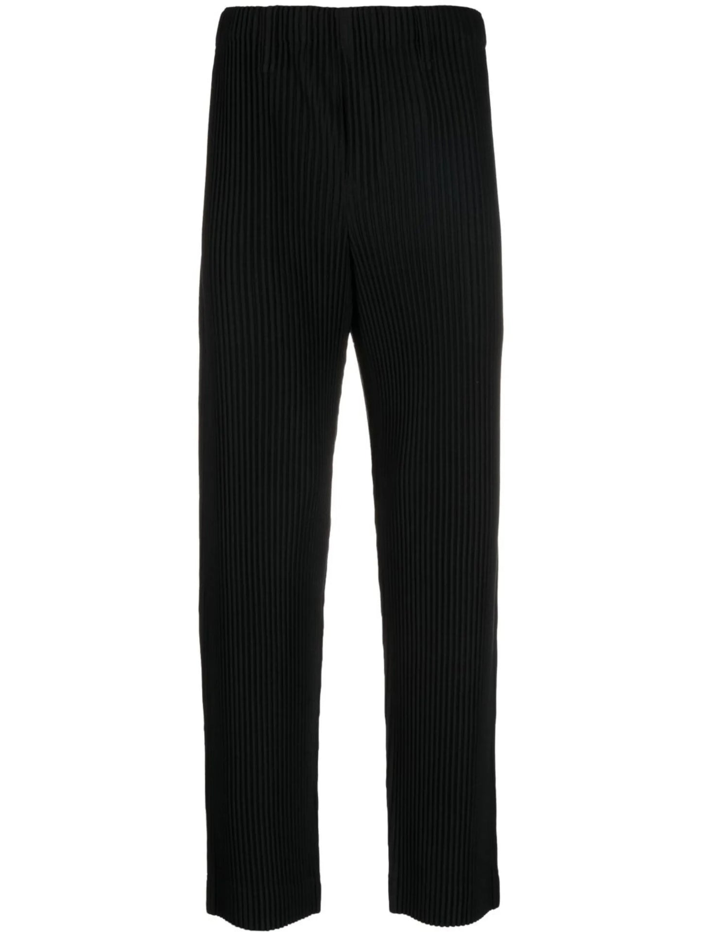 fully-pleated trousers