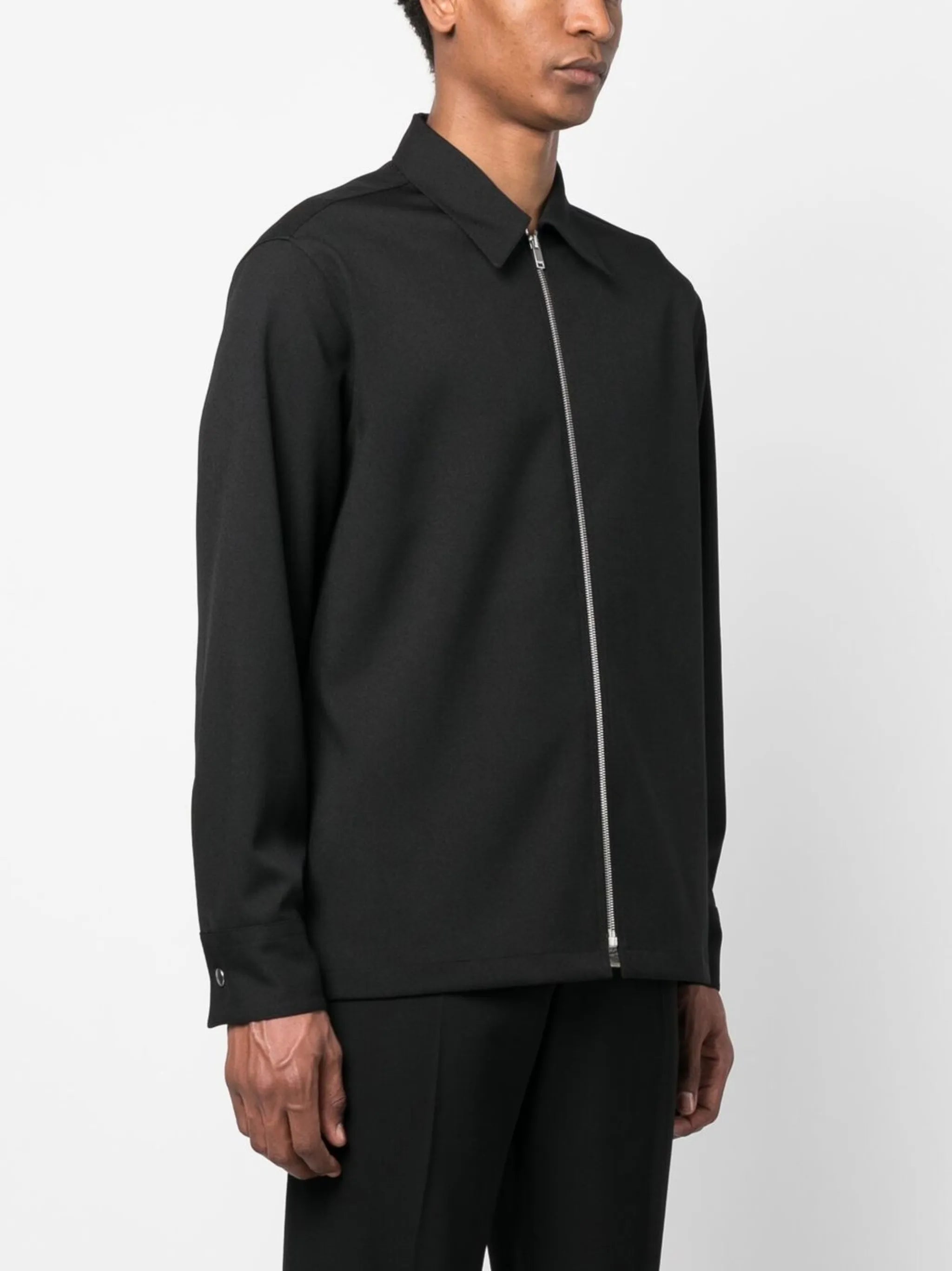 zipped-up fastening shirt