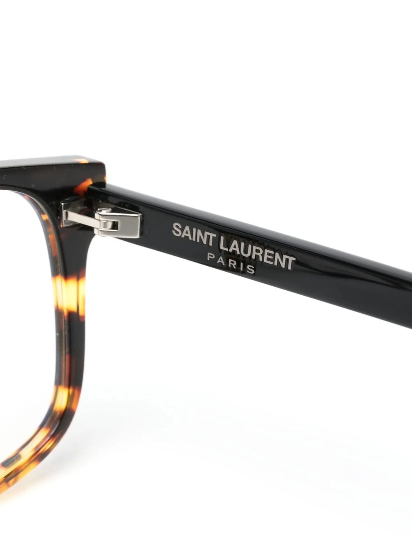 cat-eye frame eyeglasses