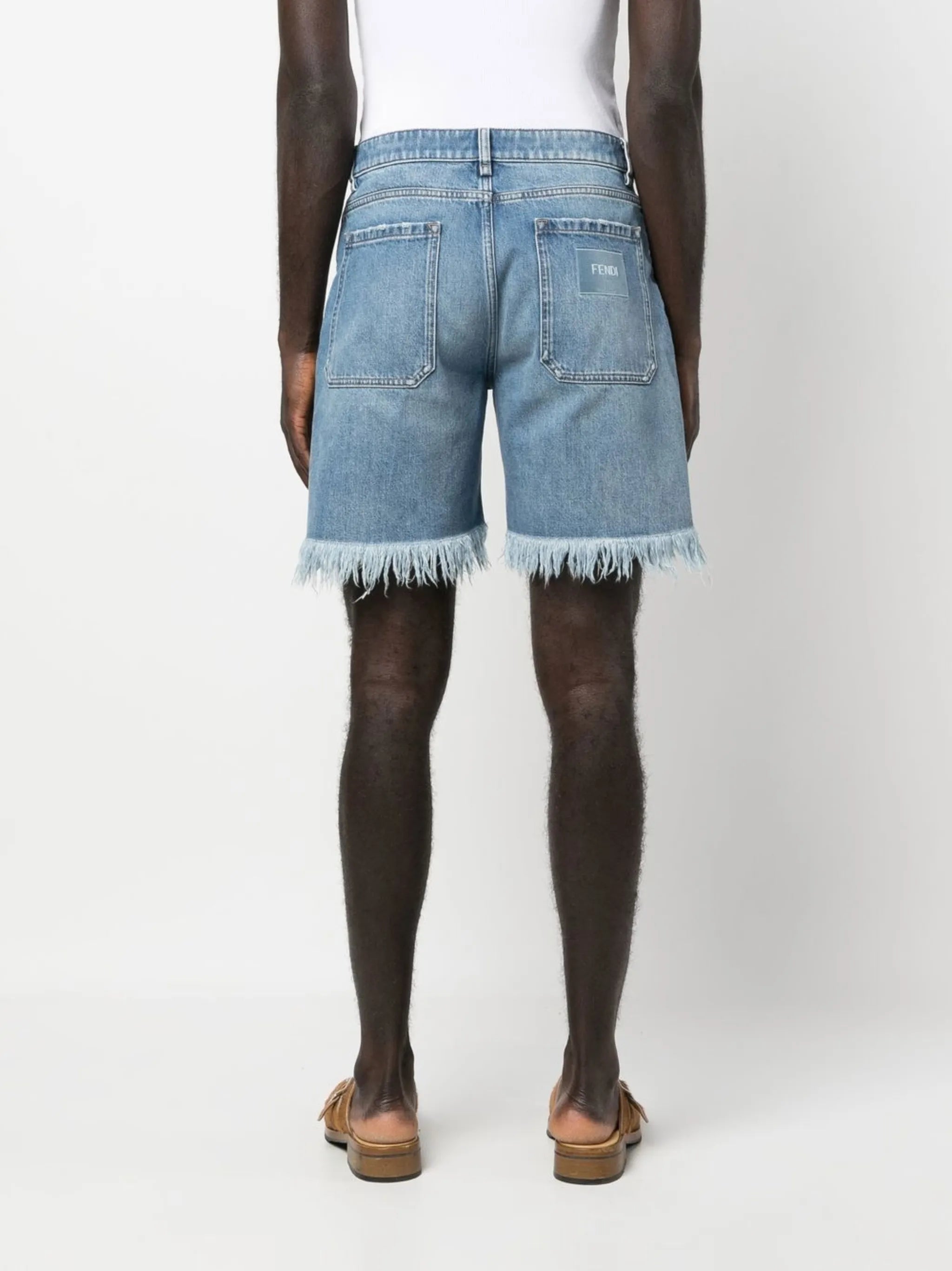 frayed-details denim shorts