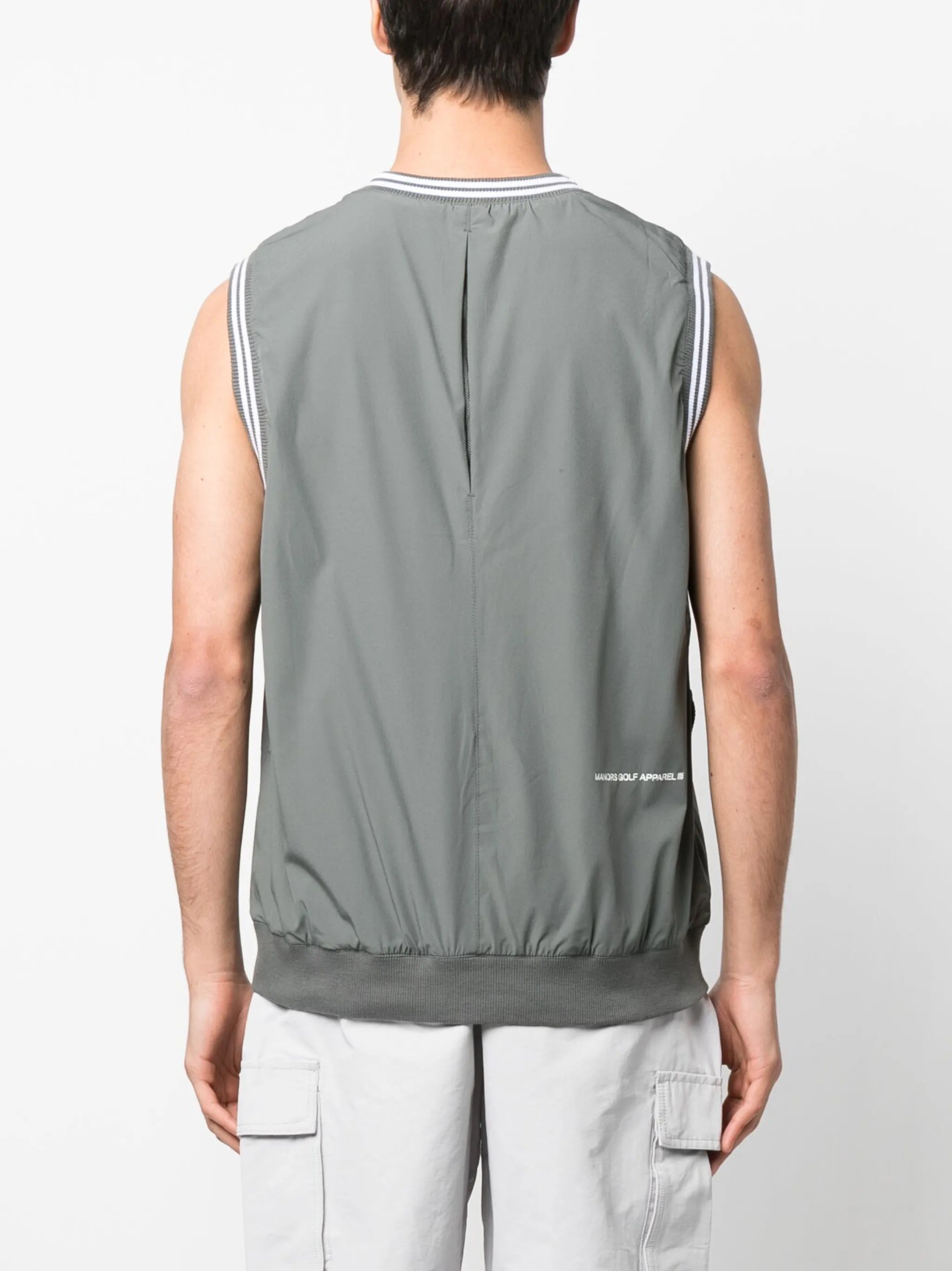 Course crewneck vest