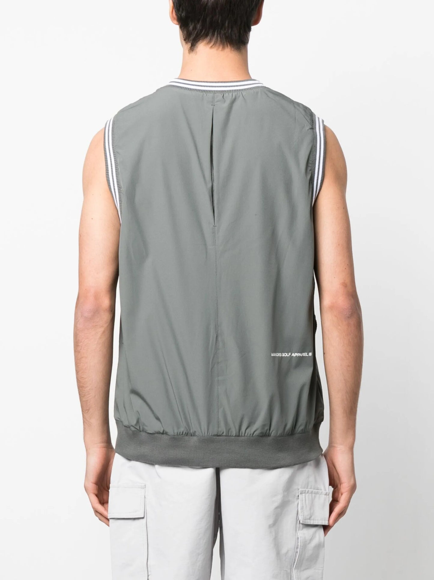 Course crewneck vest