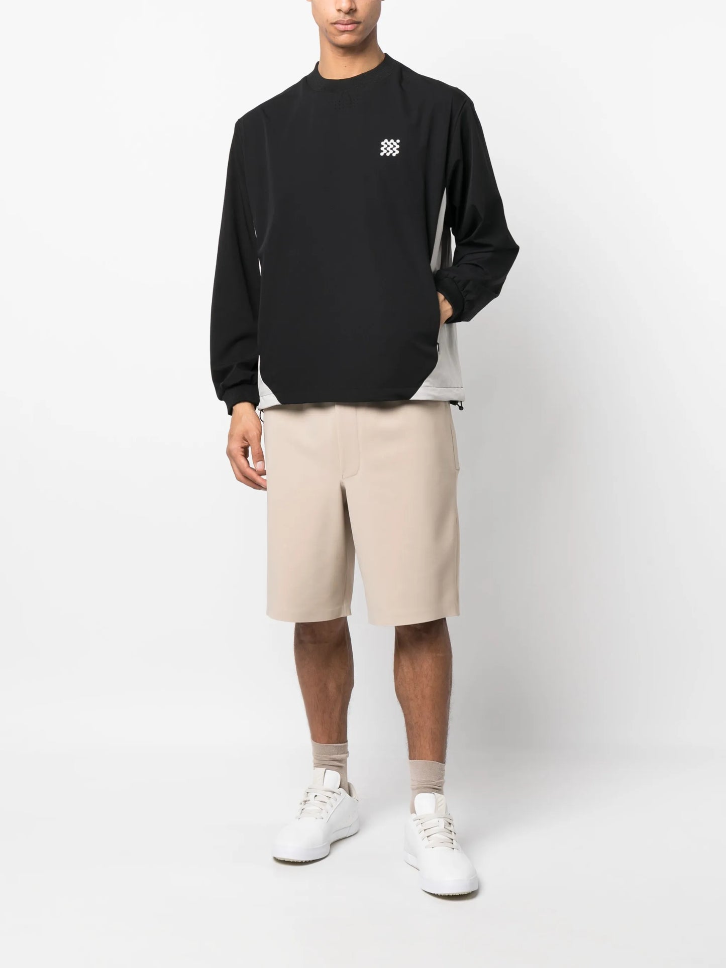 two-tone pullover windbreaker