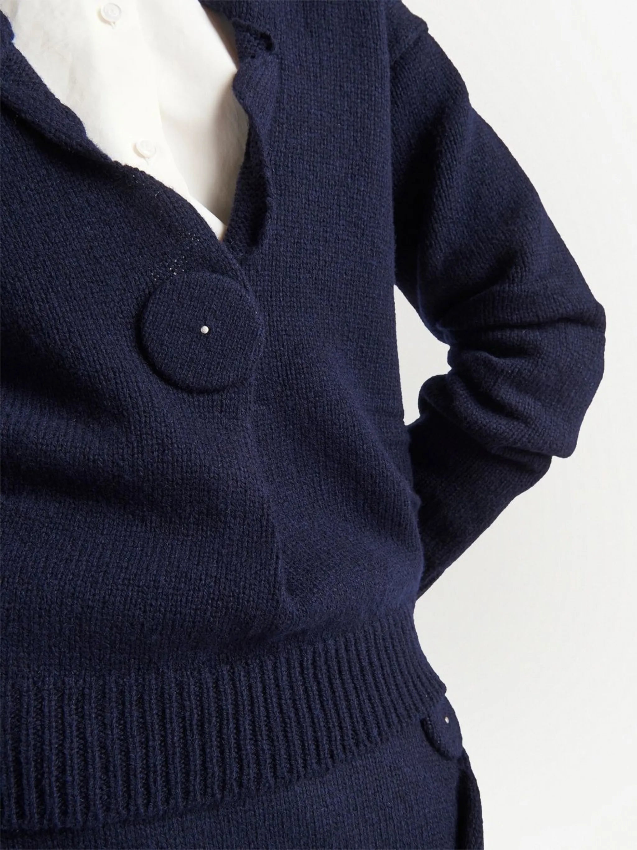 V-neck cashmere jumper