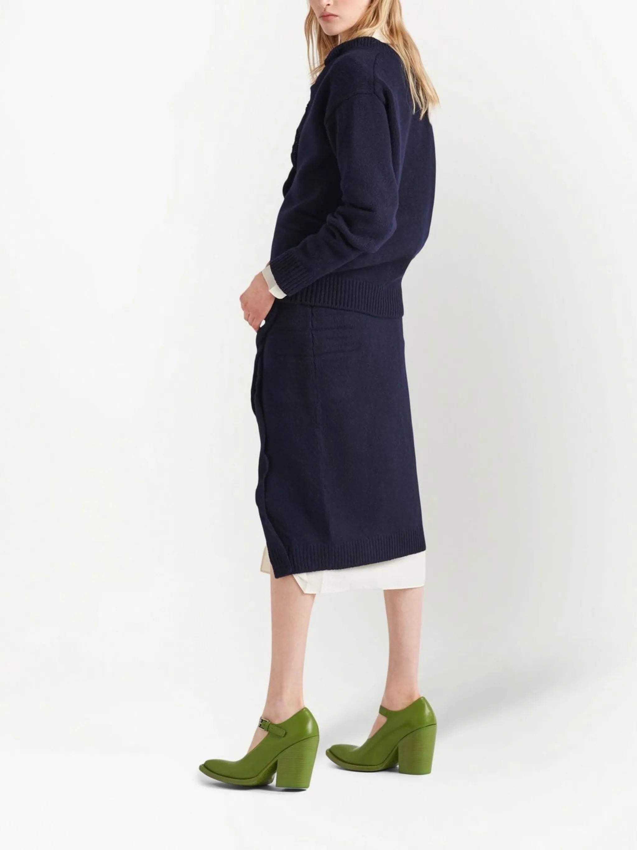 V-neck cashmere jumper