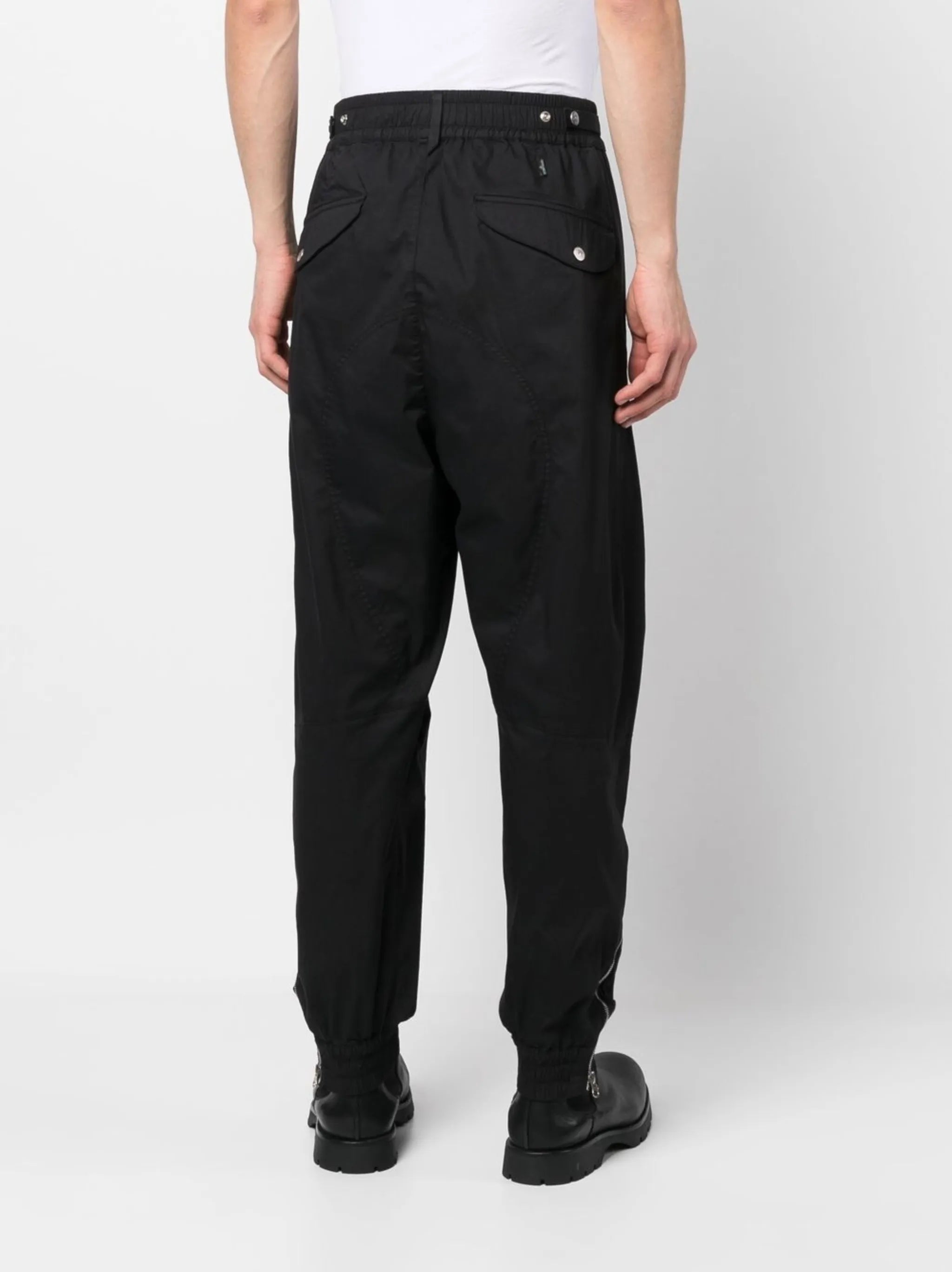 zip-detailing loose-fit trousers