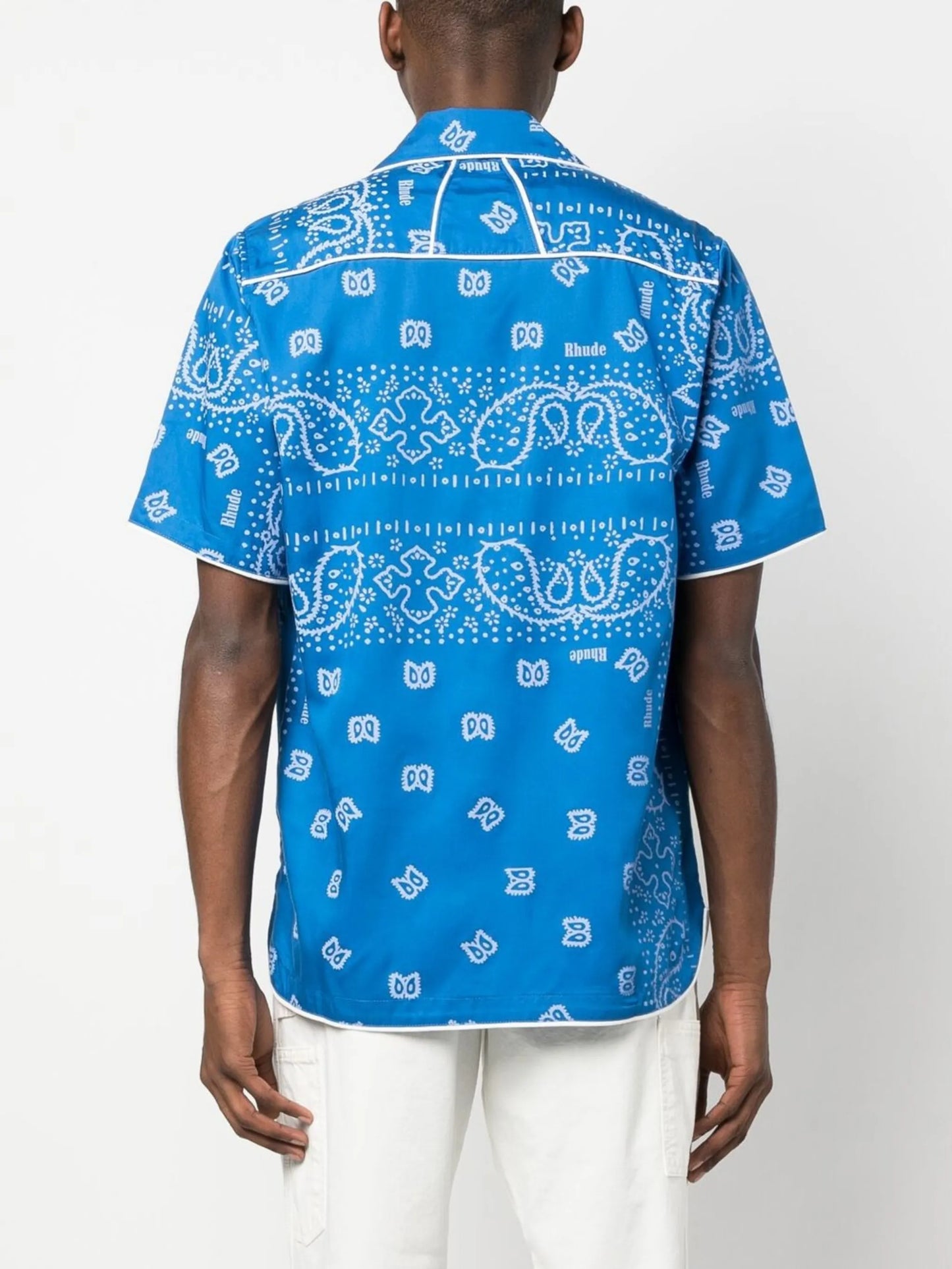 bandana-print short-sleeved shirt