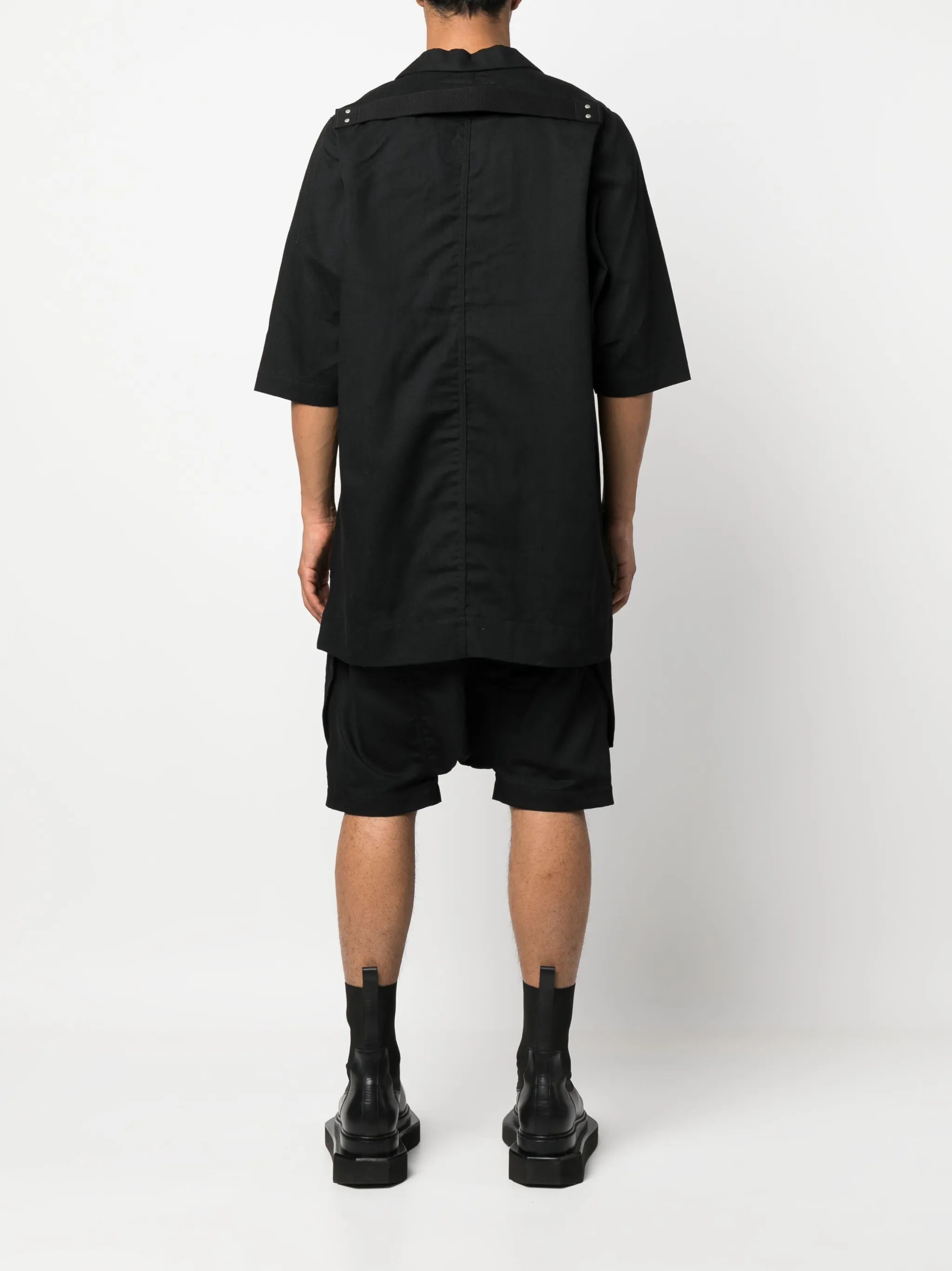 chest flap-pocket shirt