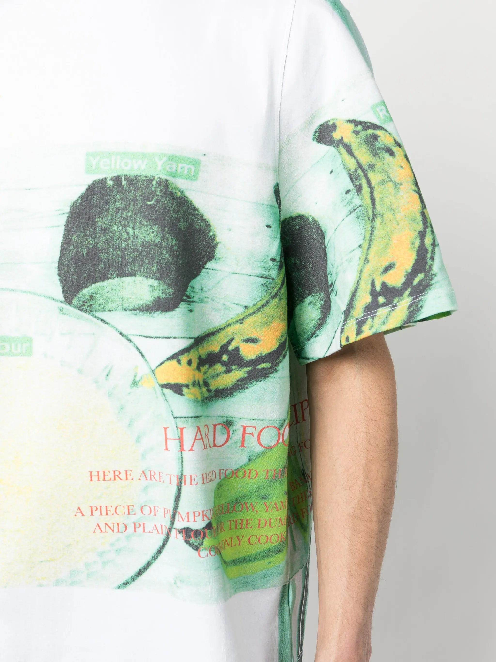 graphic-print T-shirt