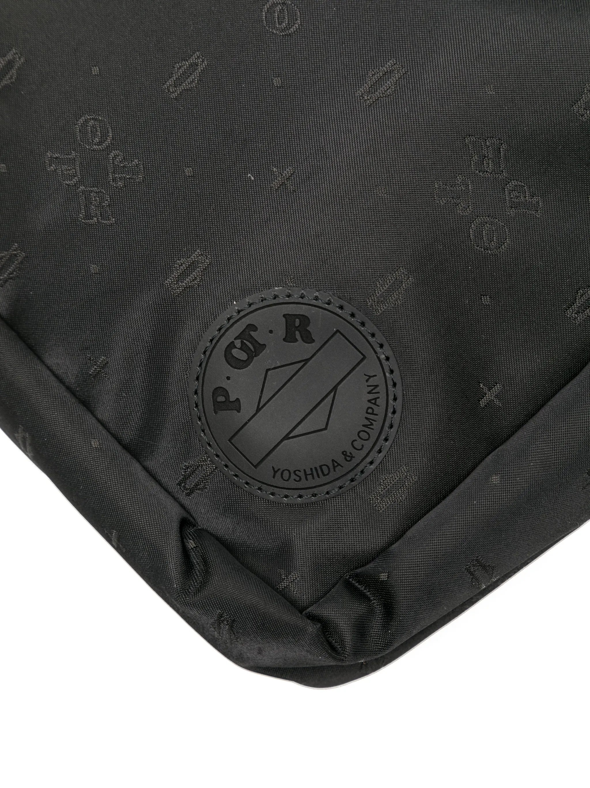 monogram-pattern shoulder bag