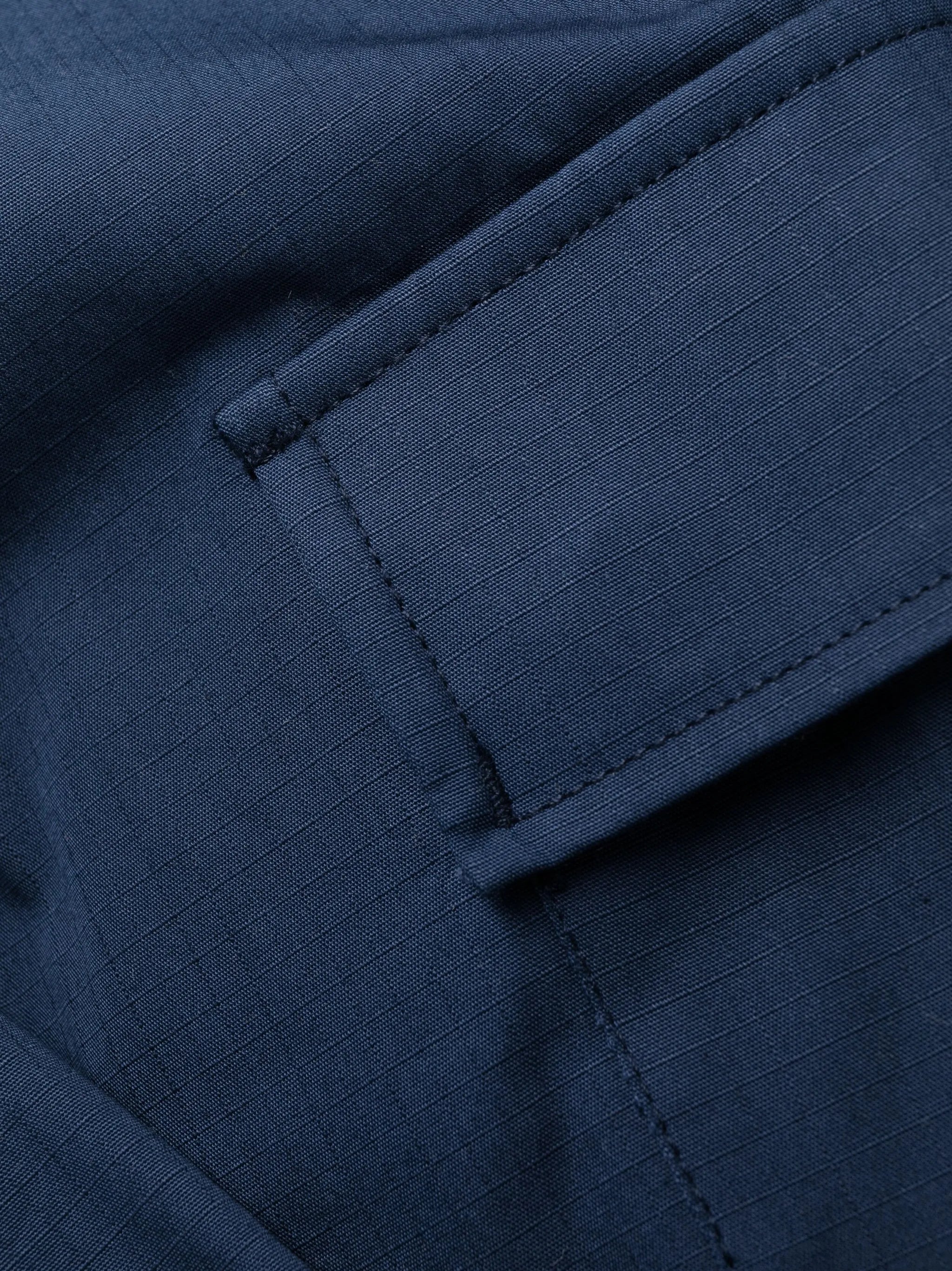 straight-leg cargo trousers