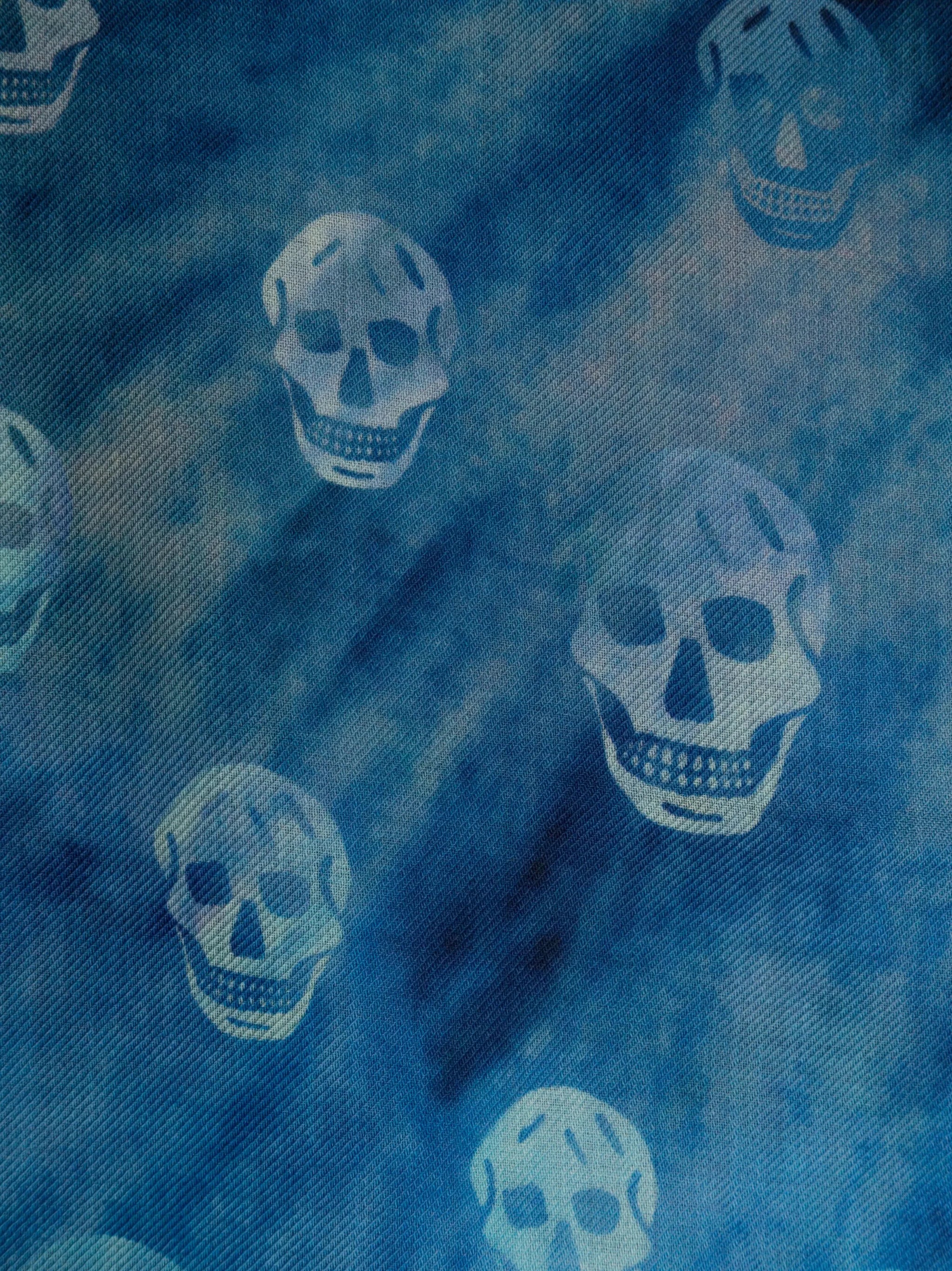 skull-print wool scarf