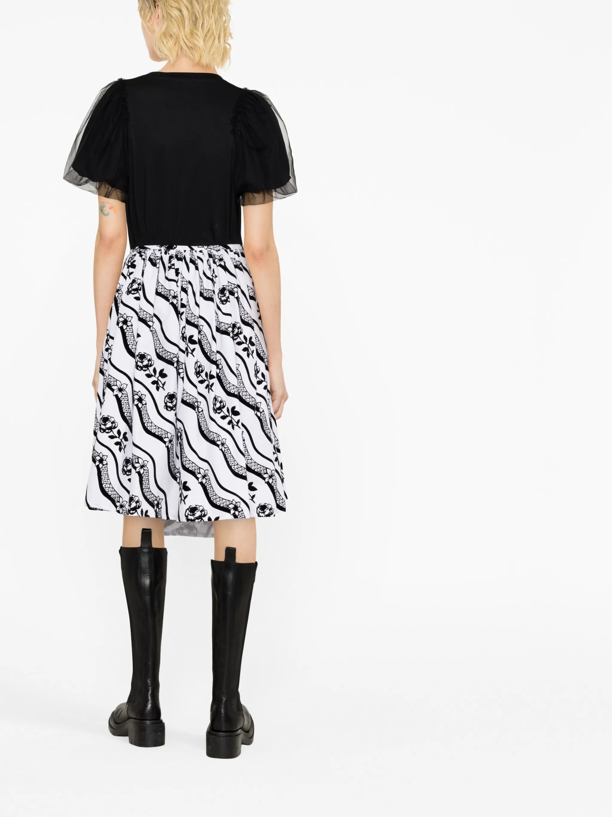 all-over graphic print skirt