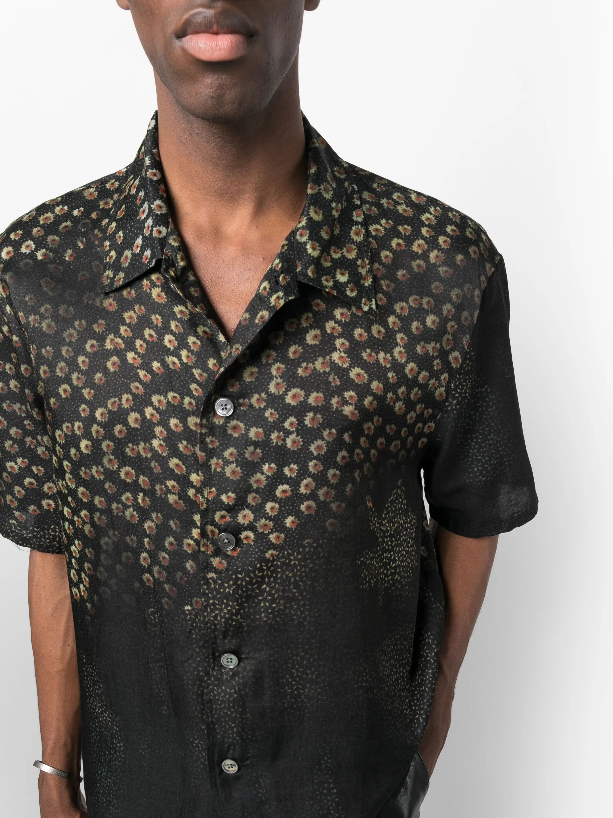 floral-print short-sleeve shirt
