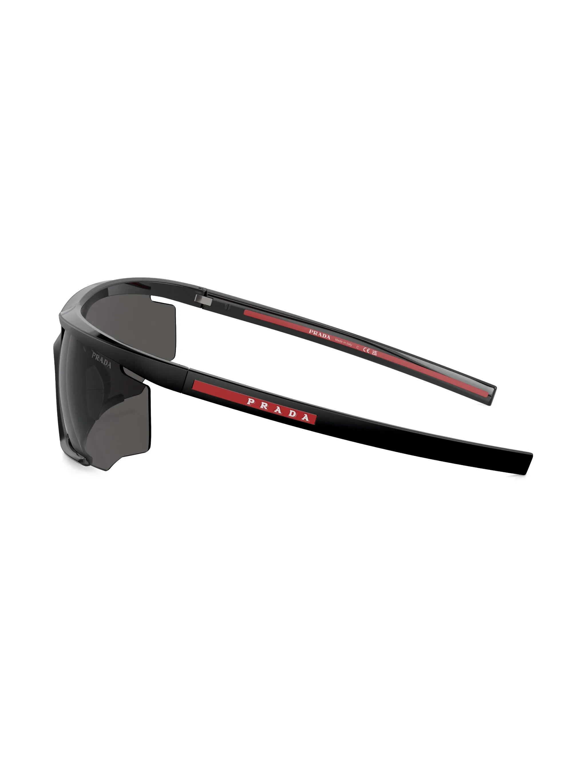 oversize-frame sunglasses