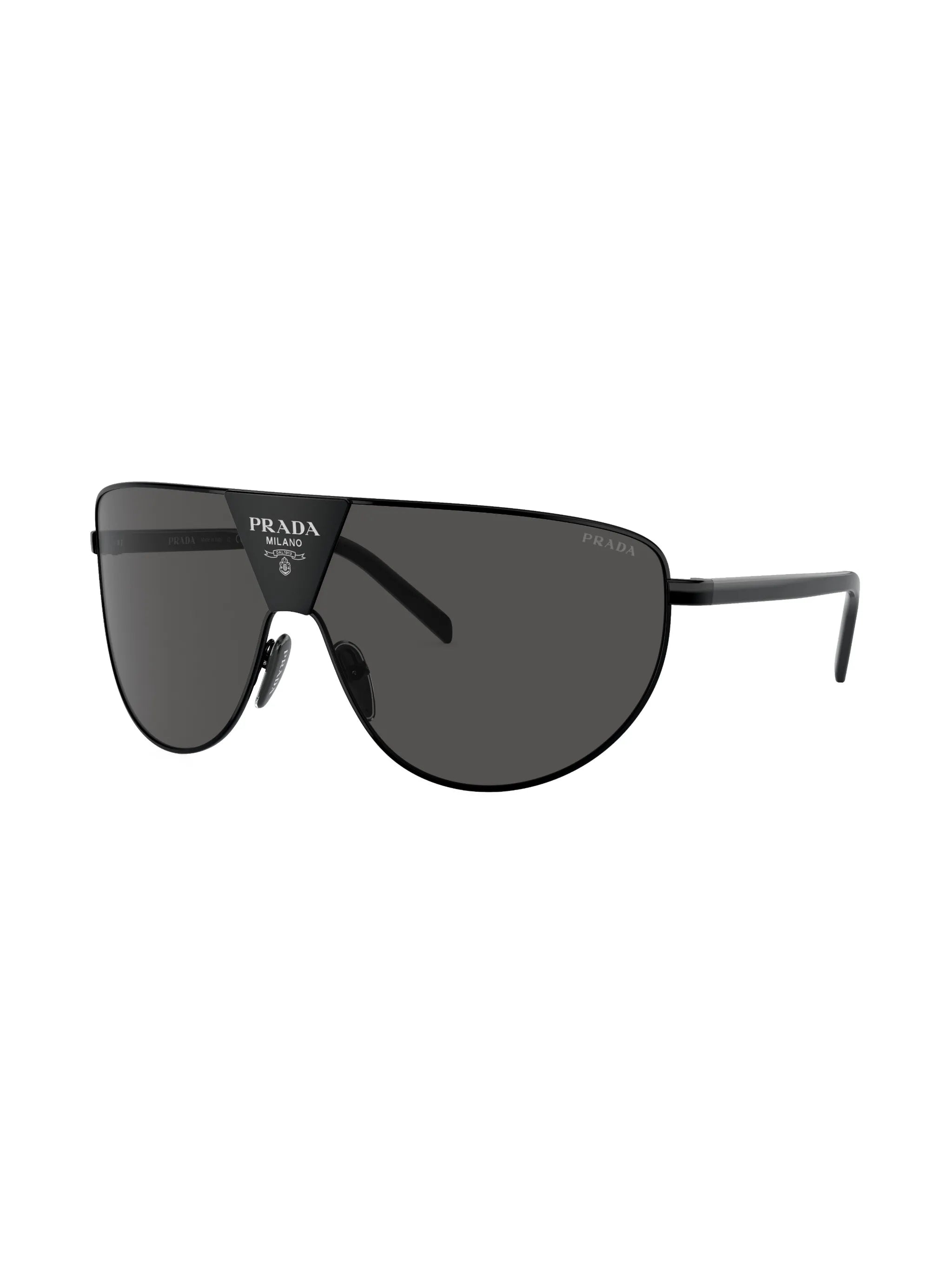 oversize-frame sunglasses