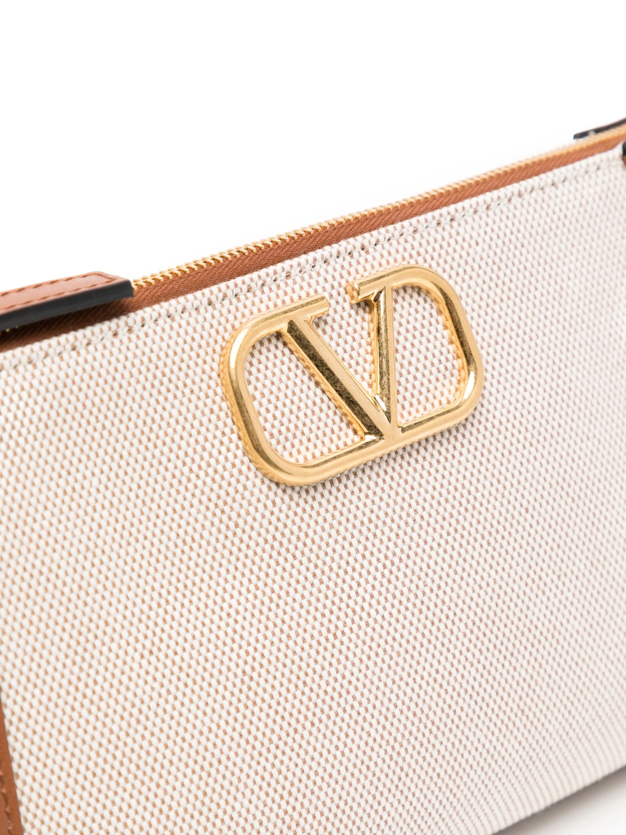 logo-plaque panelled clutch bag