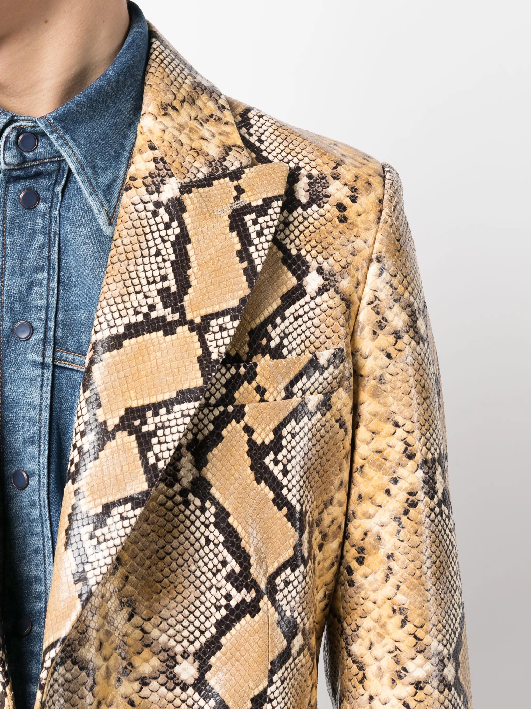 snake-print buttoned blazer