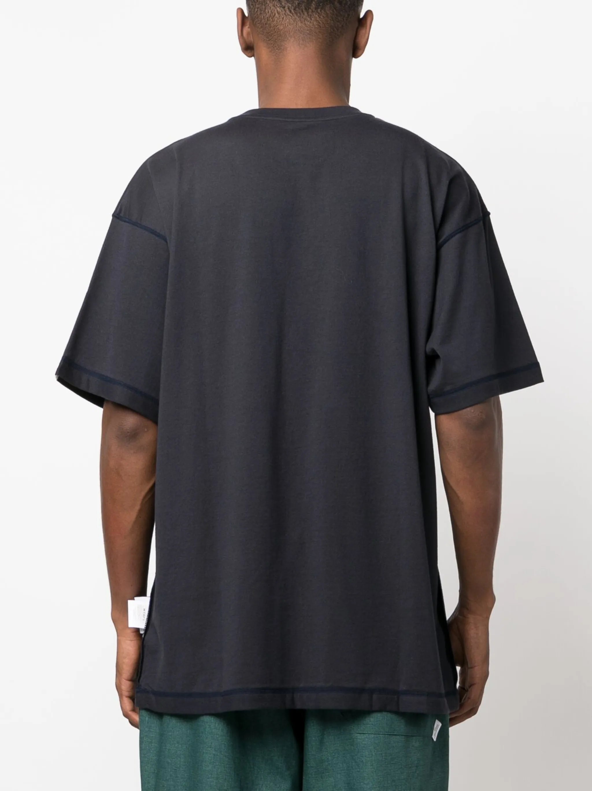 logo-patch drop-shoulder T-shirt