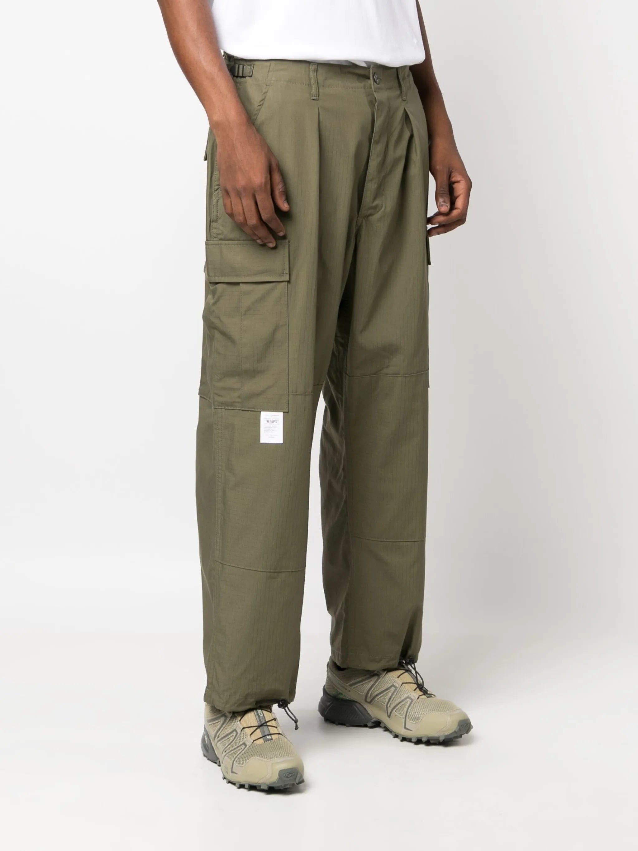straight-leg cotton cargo trousers