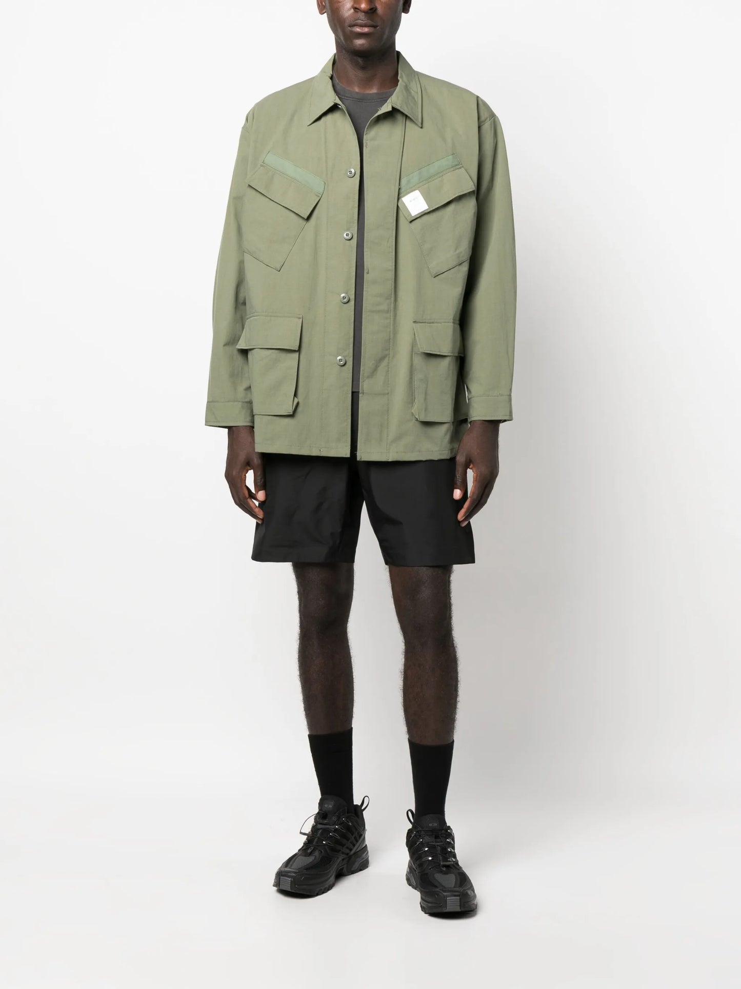 patch-pockets long-sleeve jacket