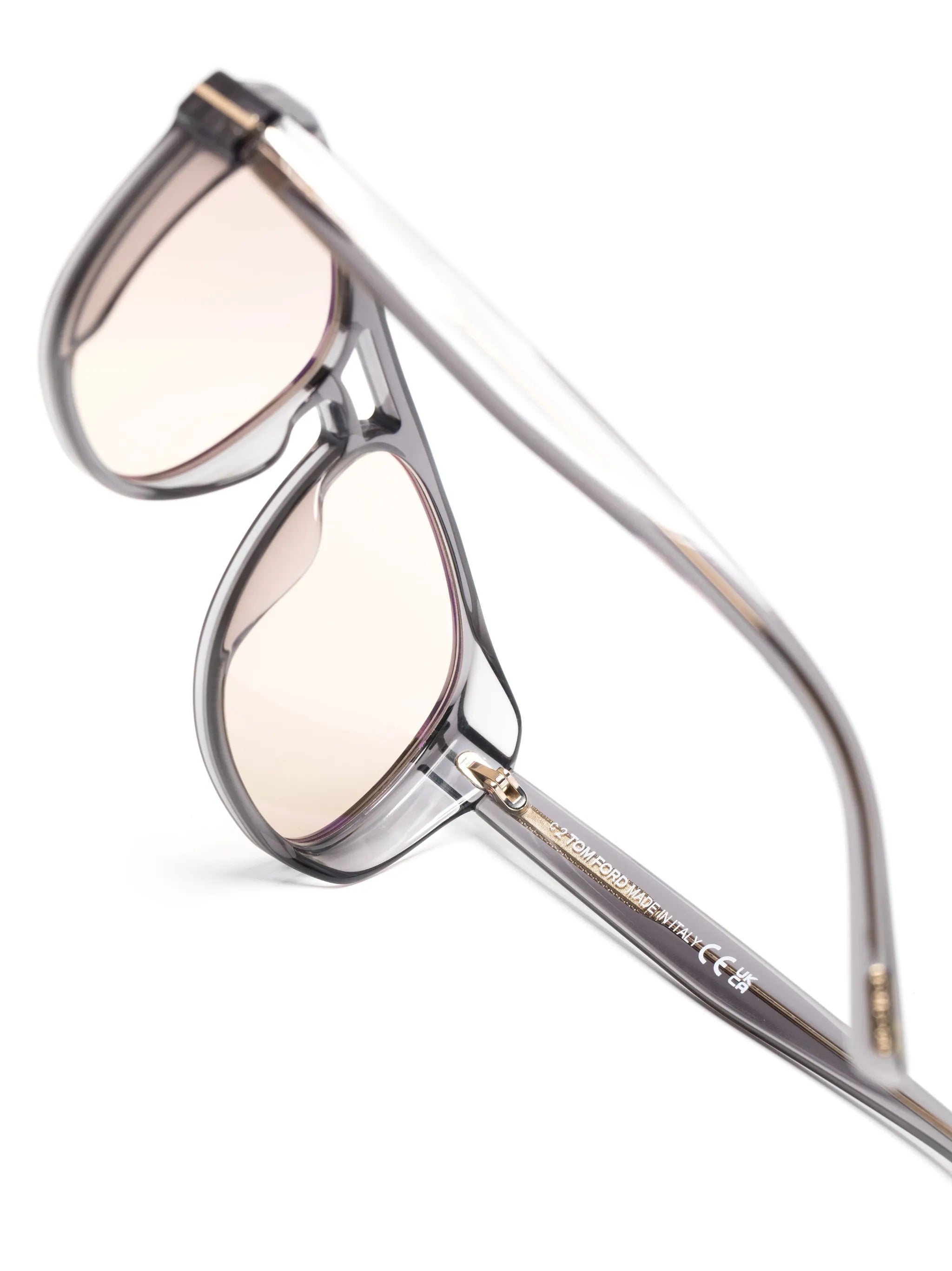 pilot-frame tinted-lenses sunglasses
