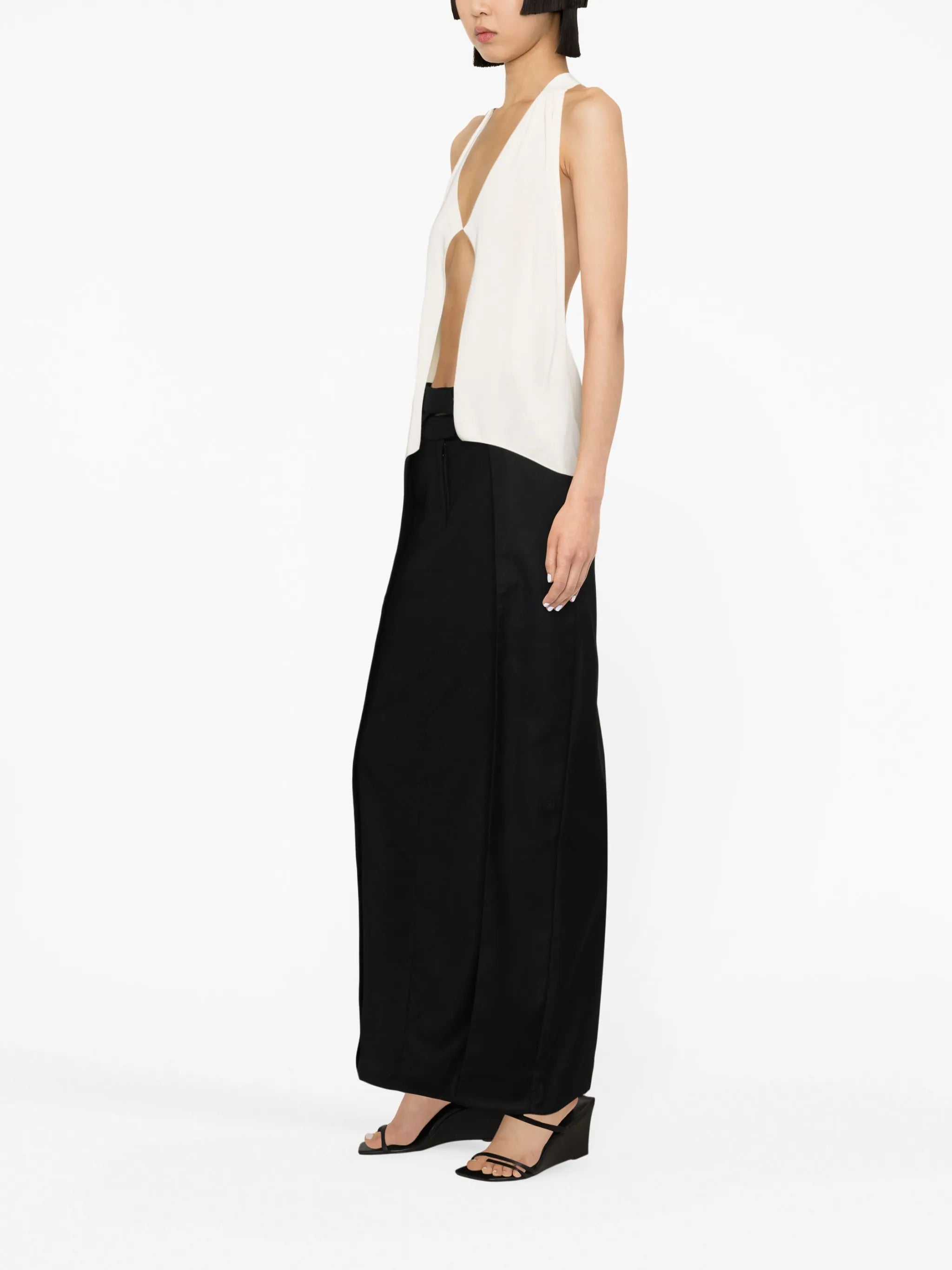 Tio V-neck top