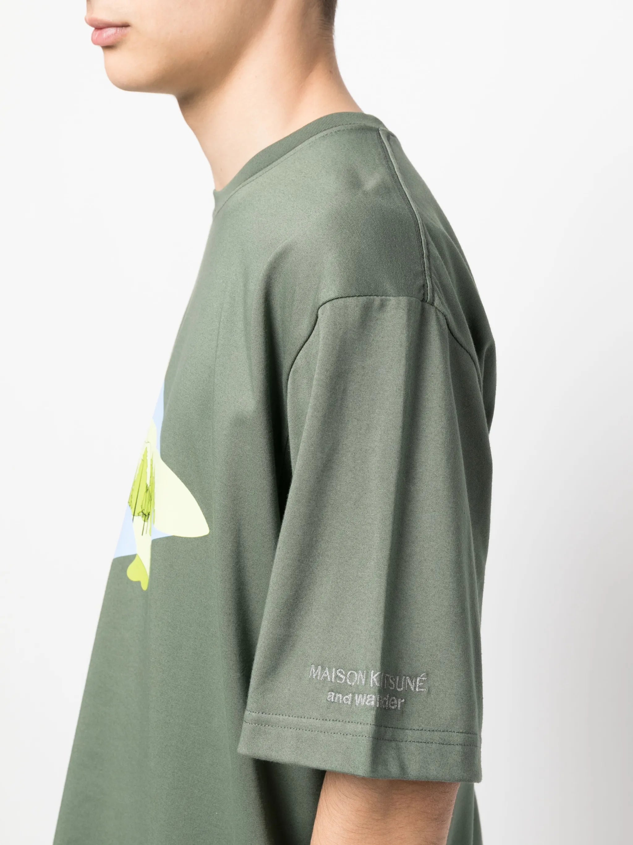 graphic-print short-sleeve T-shirt