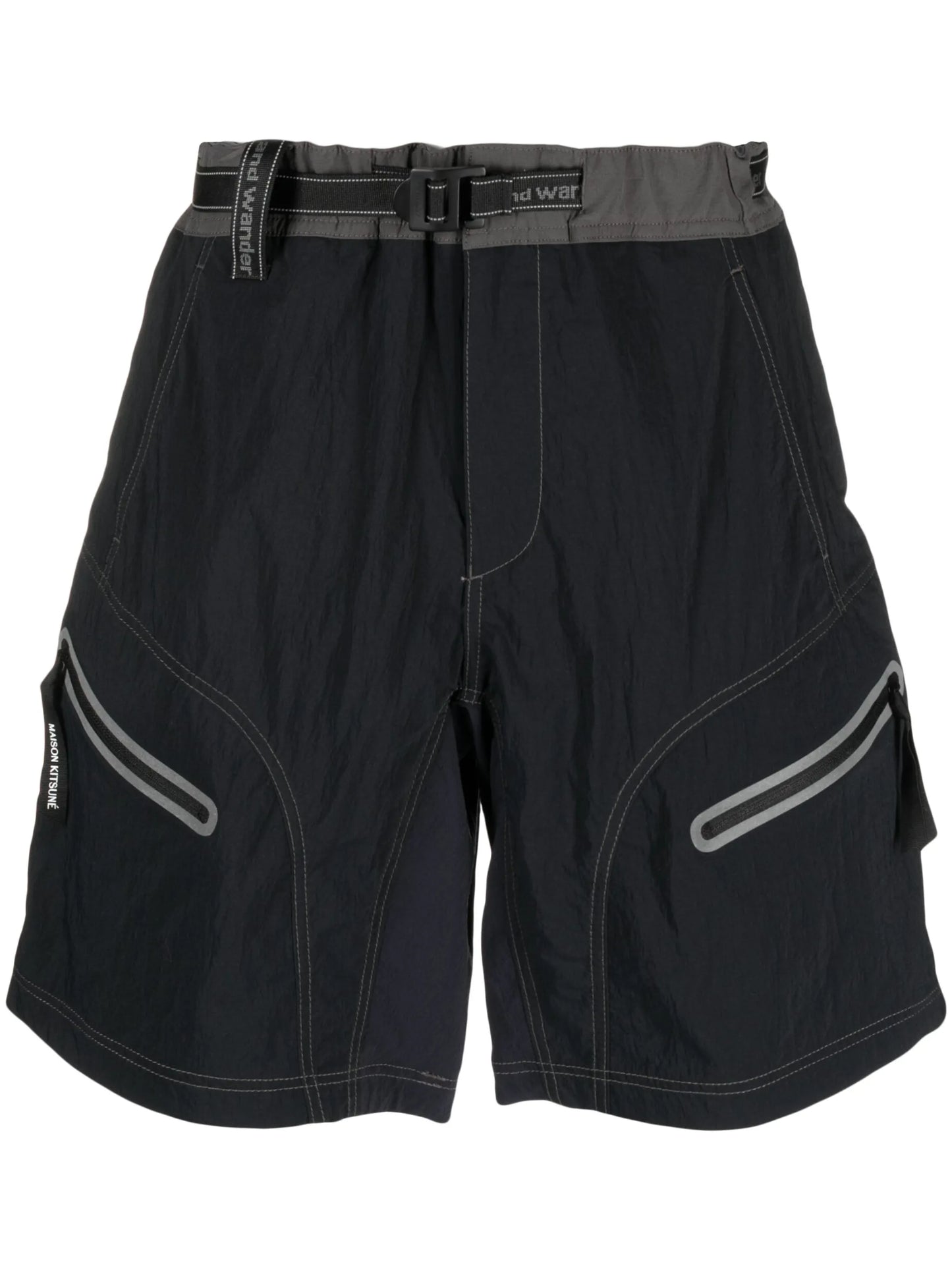 belted-waist knee-length shorts