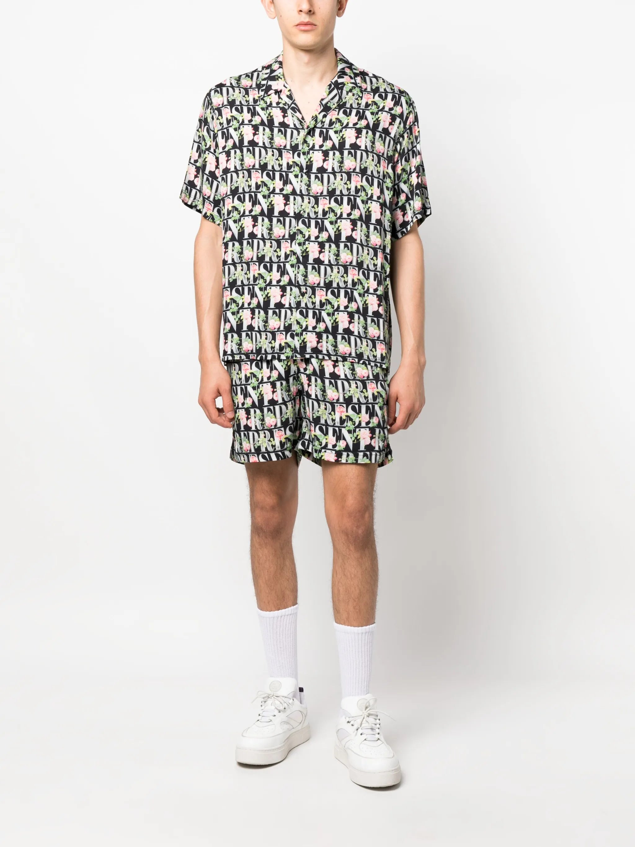 floral-print elasticated-waist shorts
