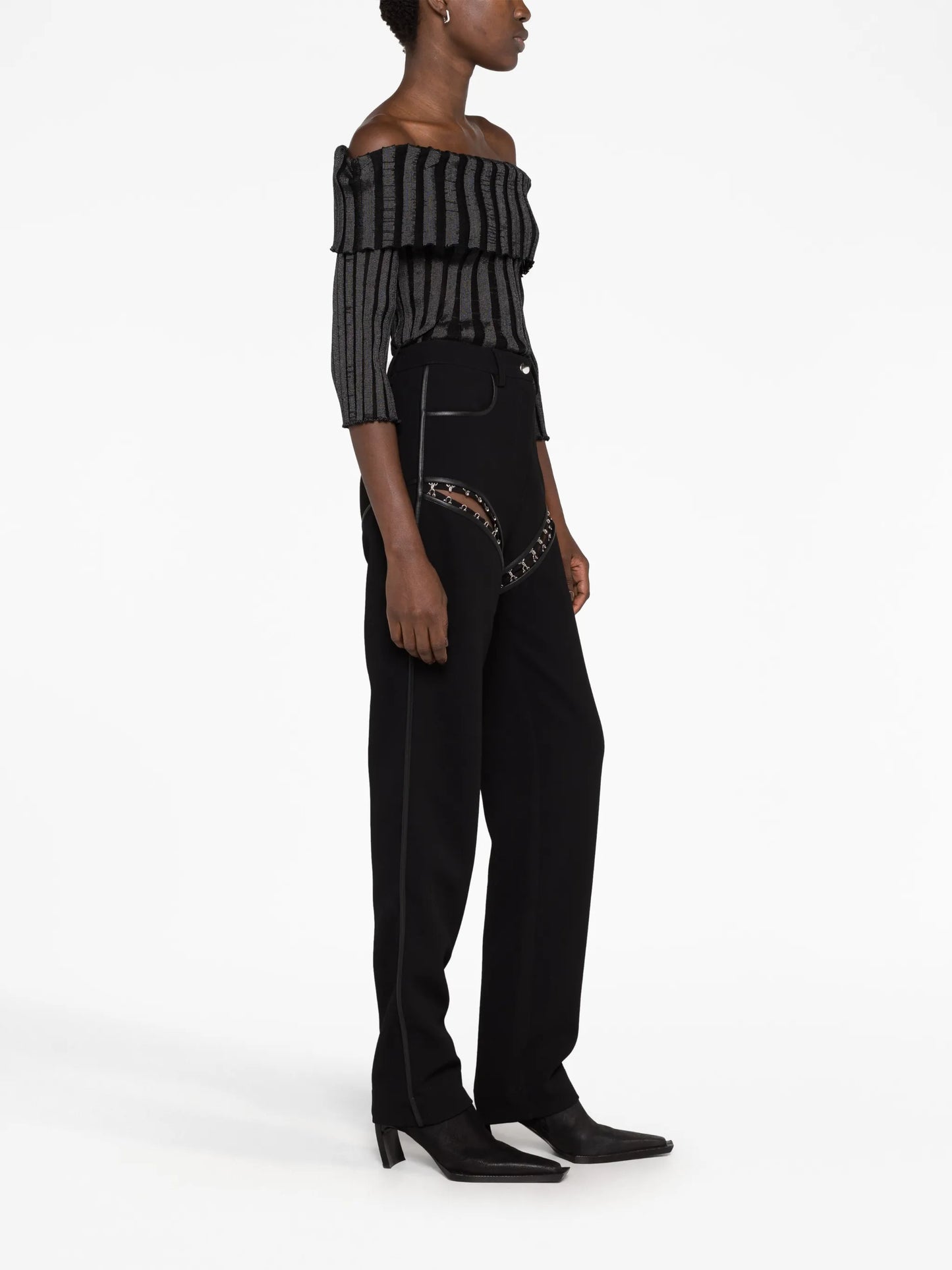 hook-detailing cut-out trousers