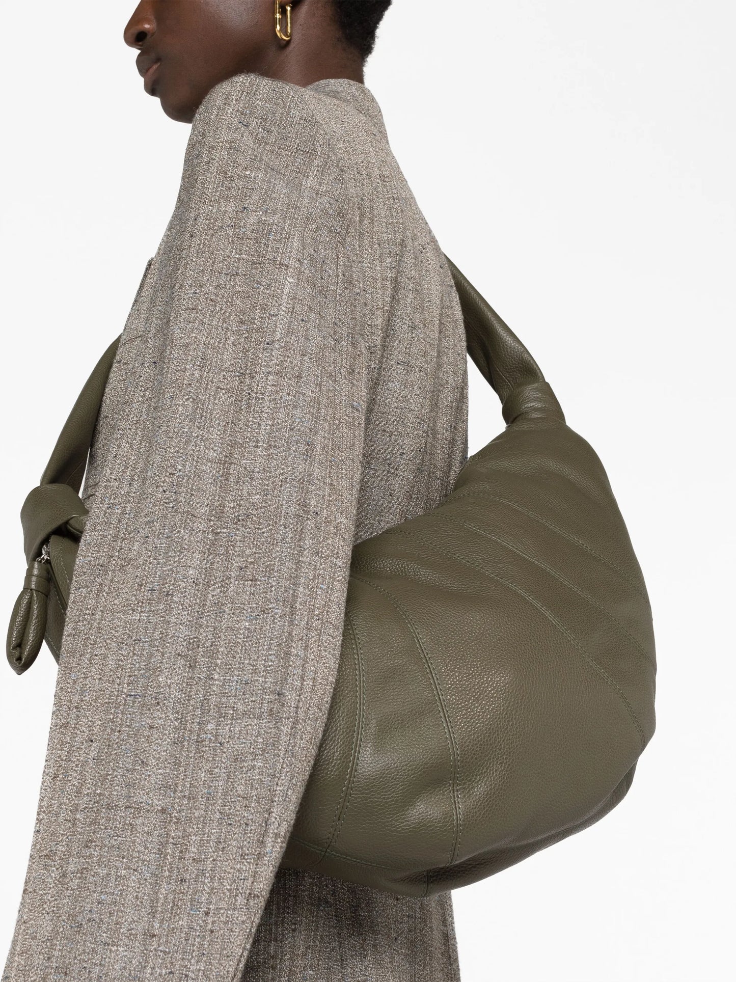Croissant shoulder bag