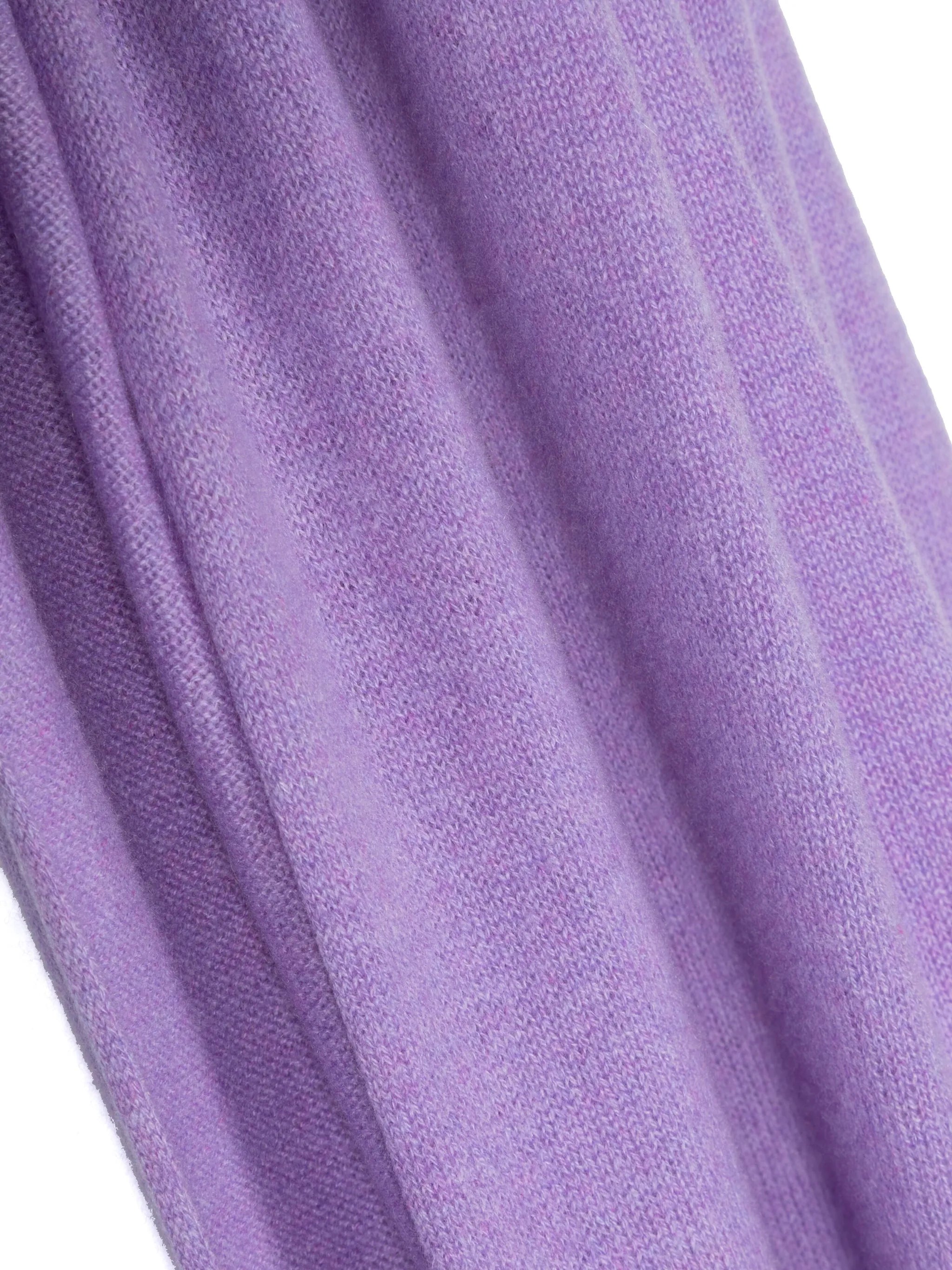 Paris fine-knit scarf