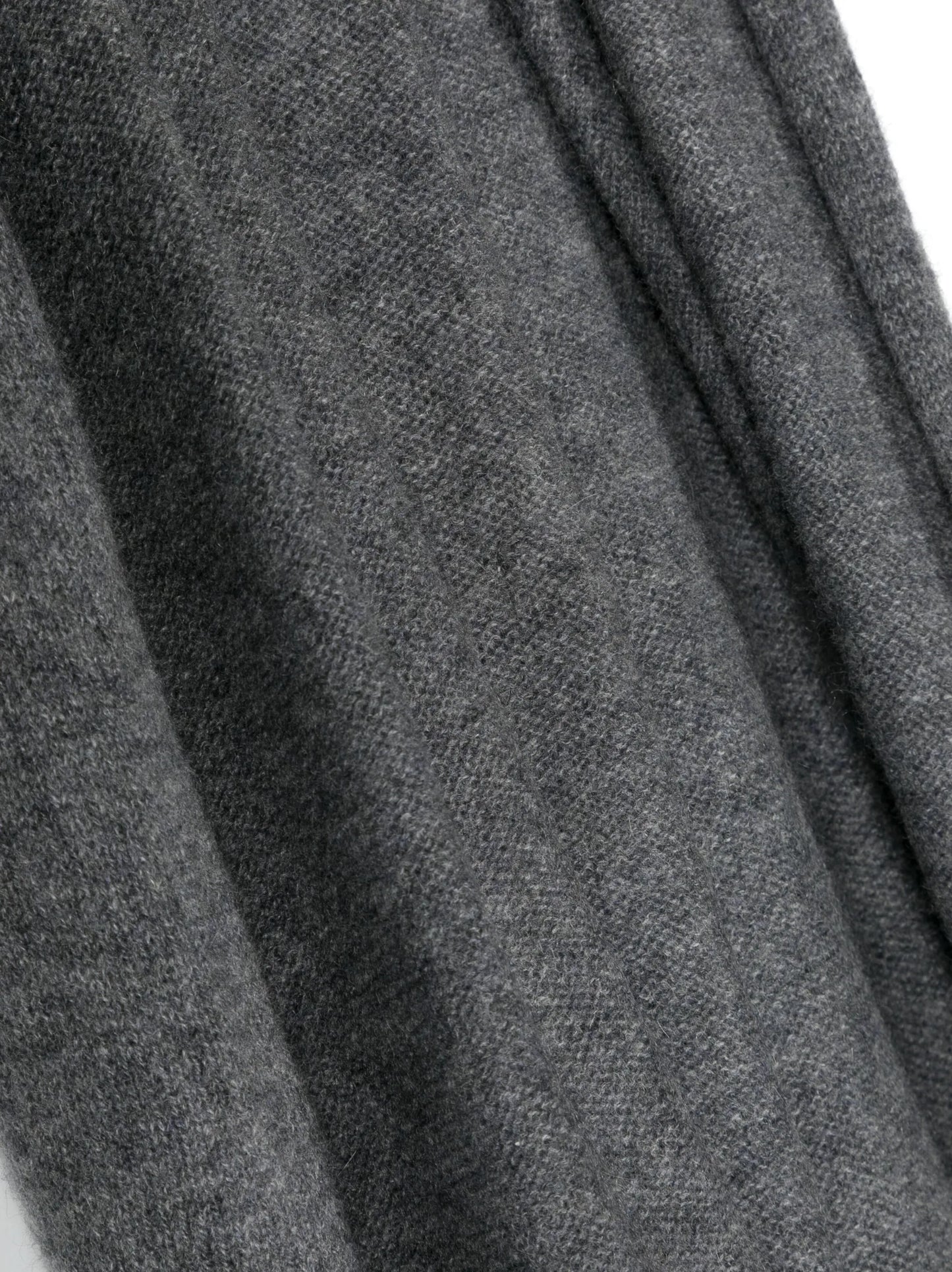 Paris fine-knit scarf