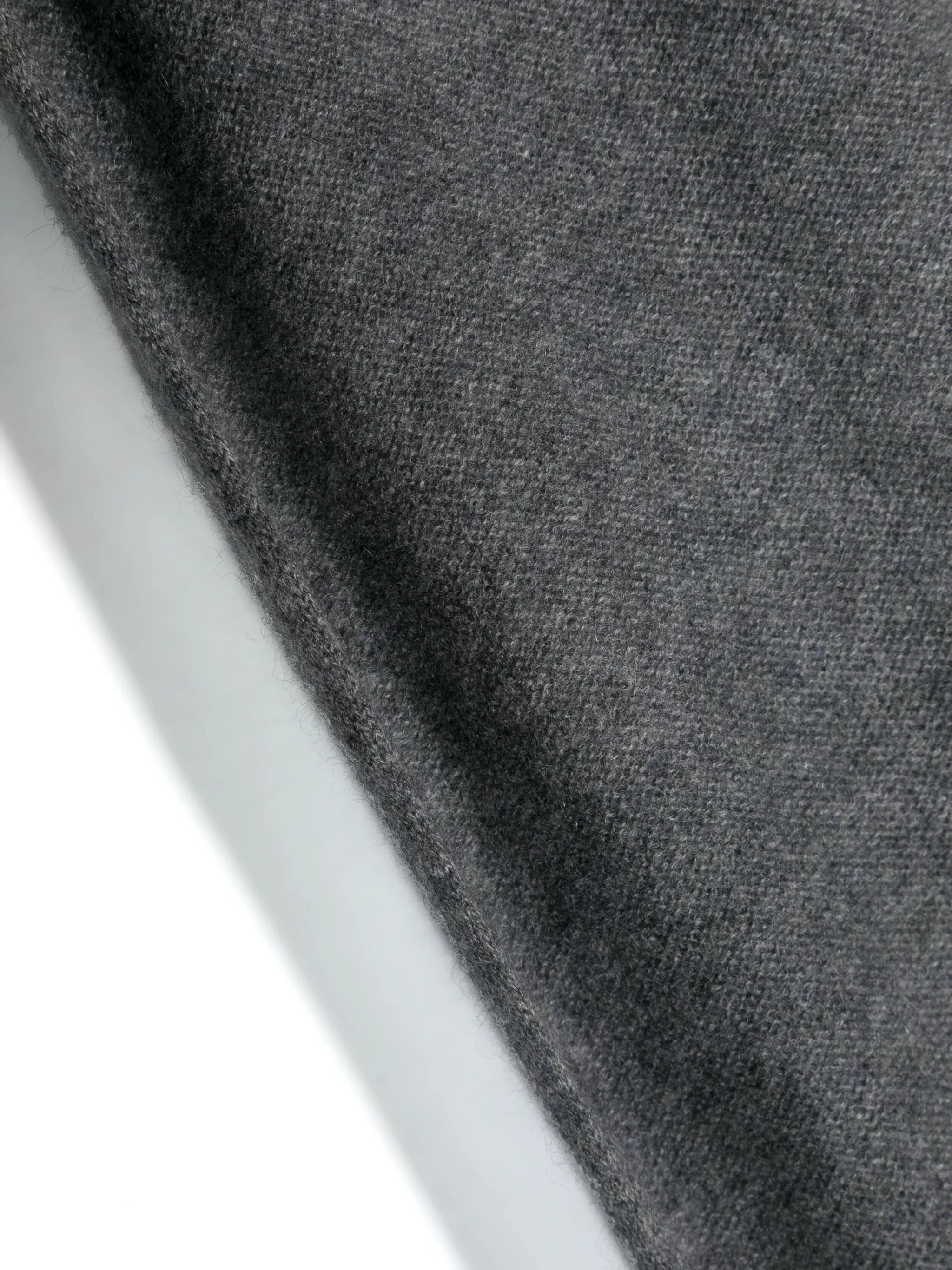 Paris fine-knit scarf