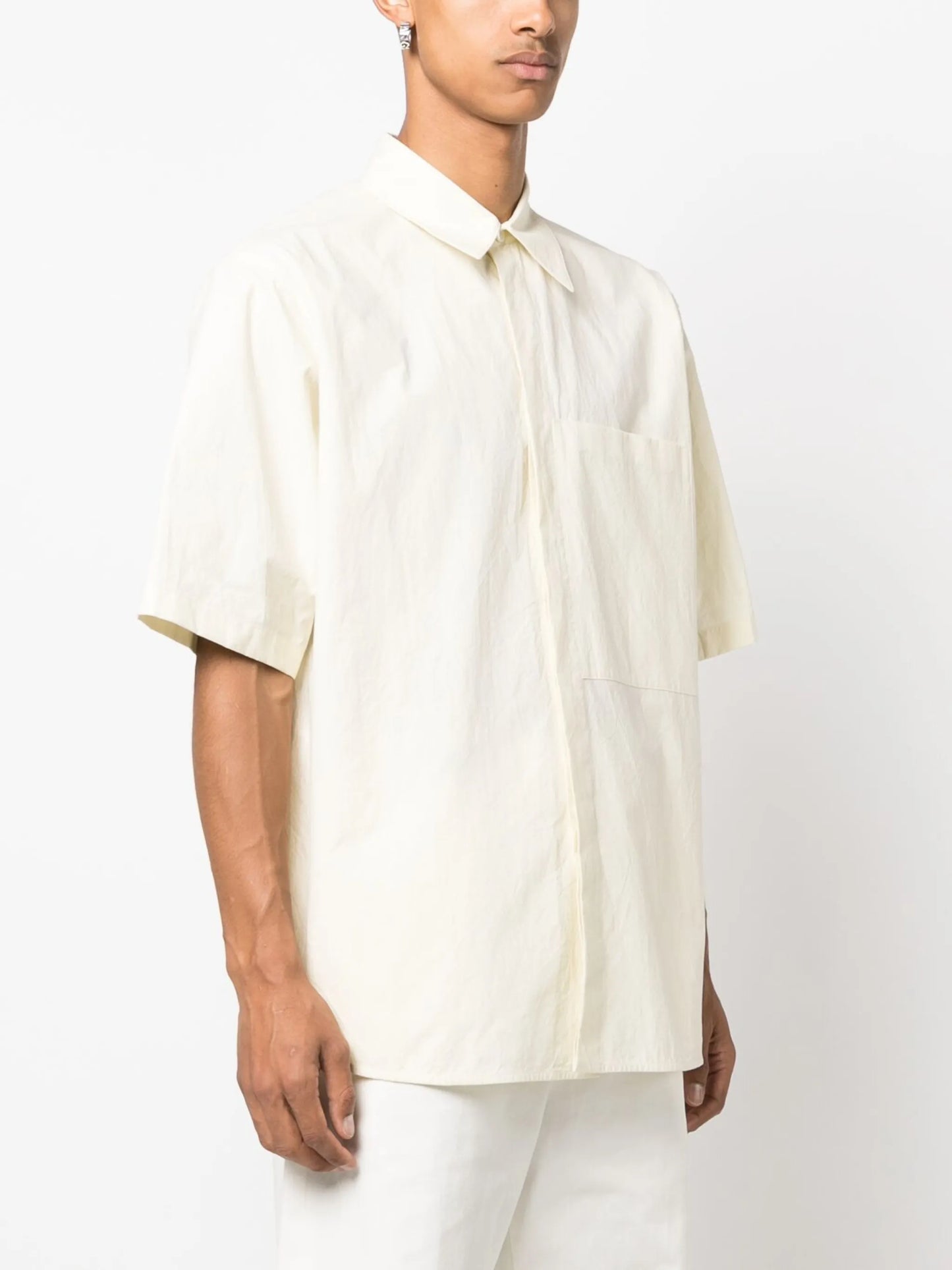 patch-pocket cotton shirt