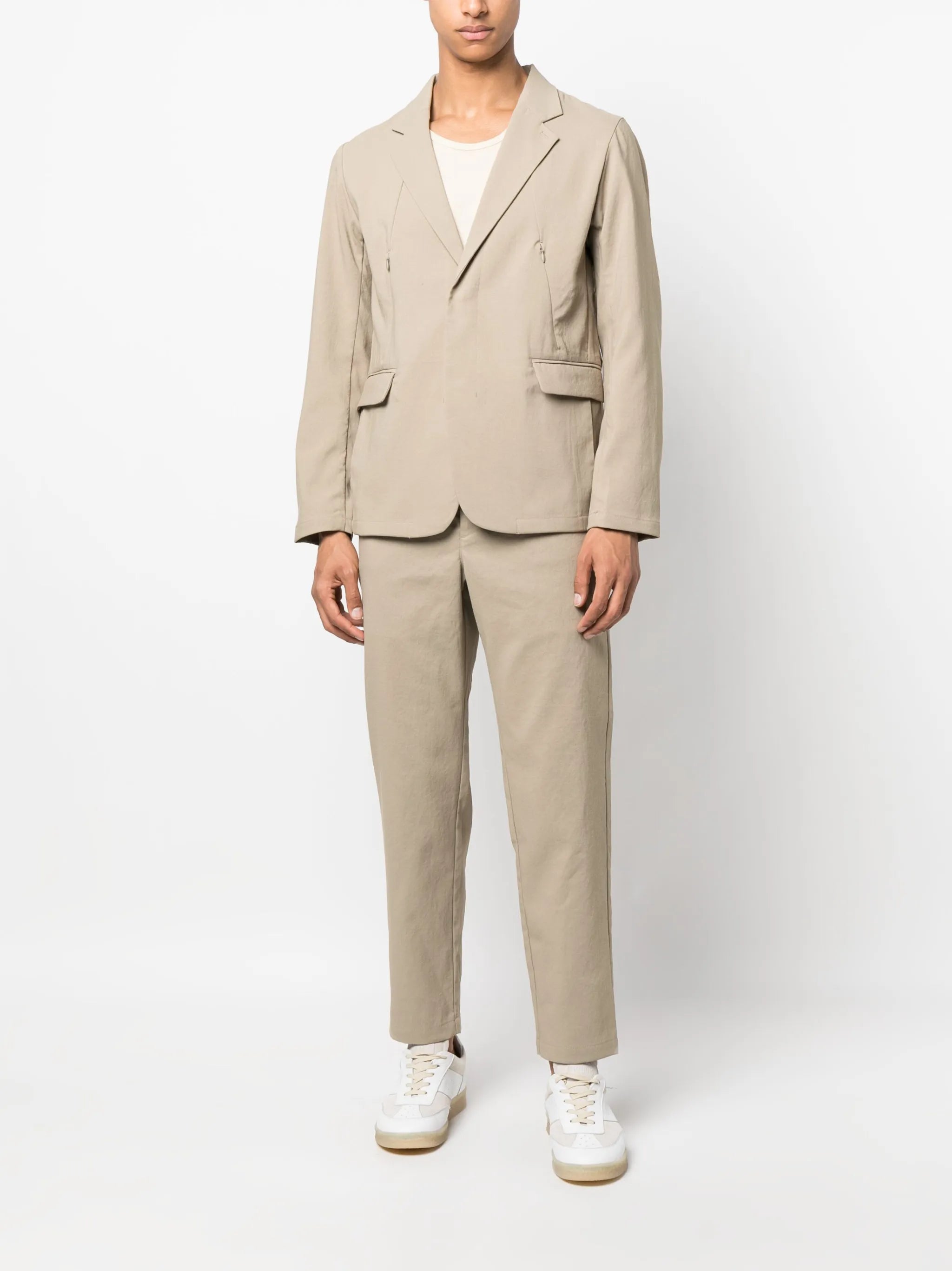 tapered-leg tailored trousers