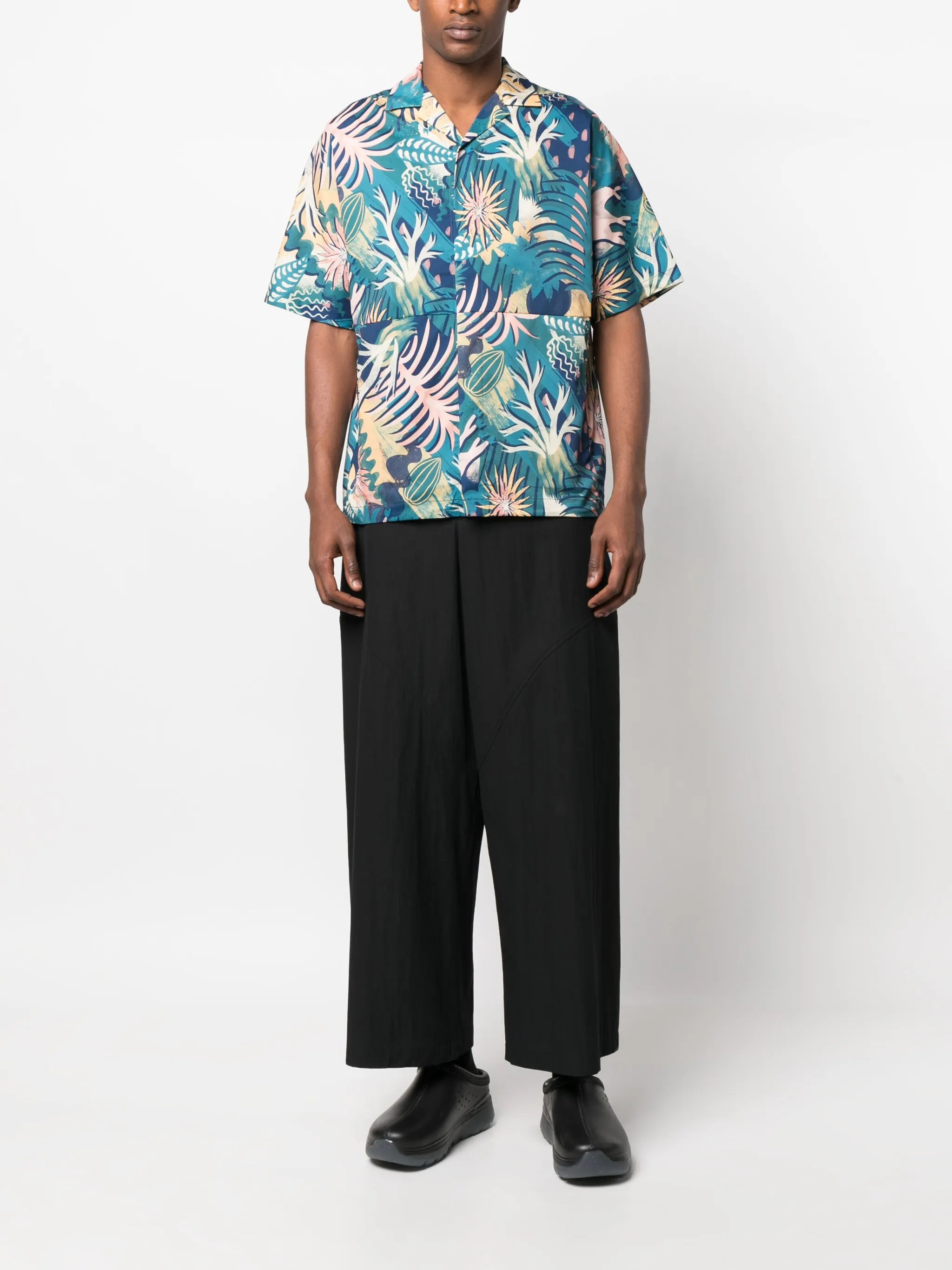 graphic-print quick-dry shirt